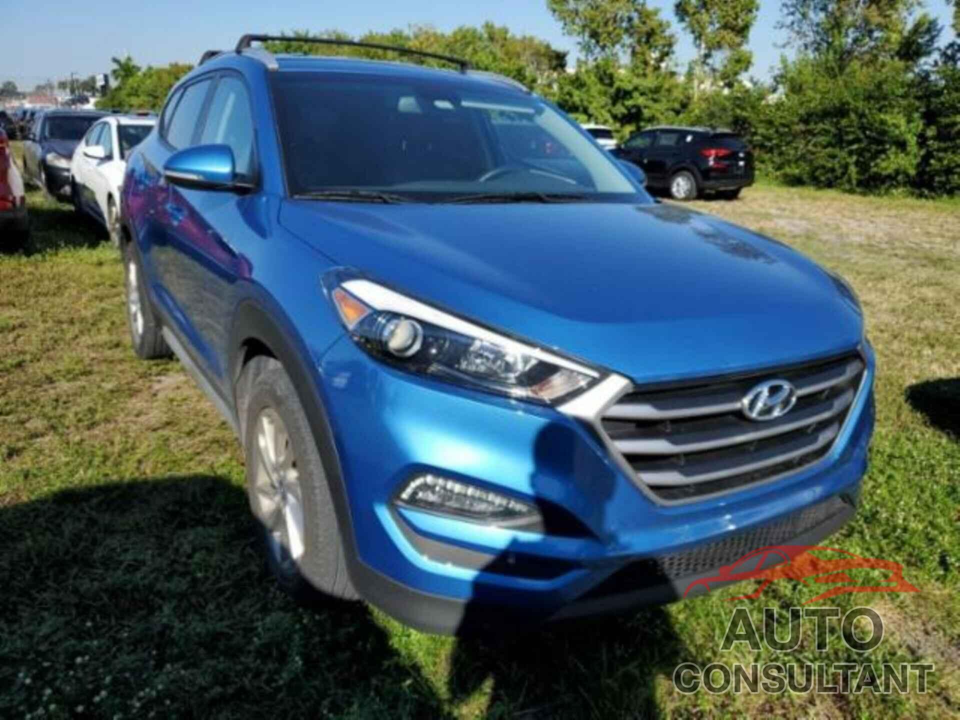 HYUNDAI TUCSON 2018 - KM8J33A48JU621765