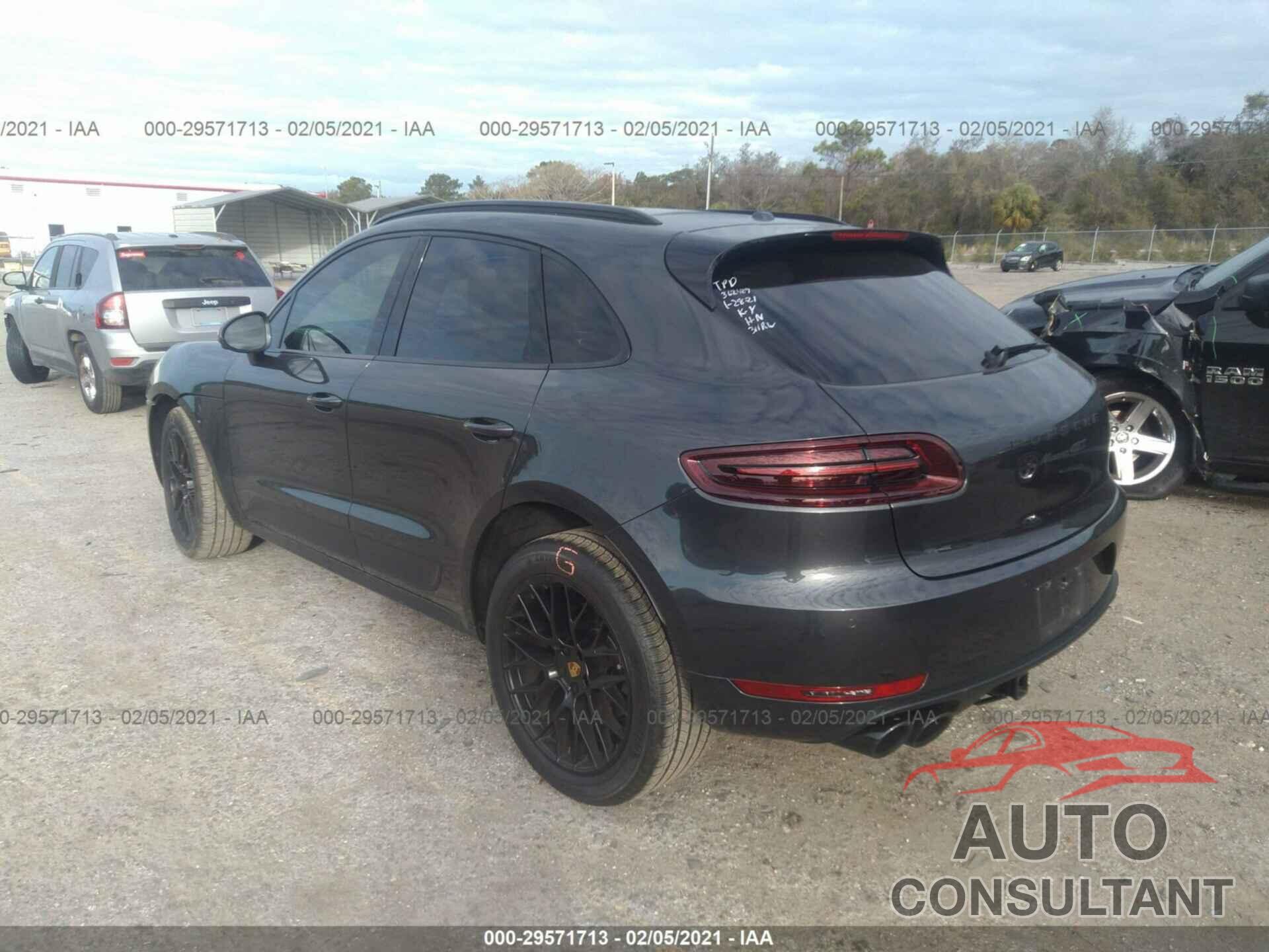 PORSCHE MACAN 2018 - WP1AG2A55JLB64168