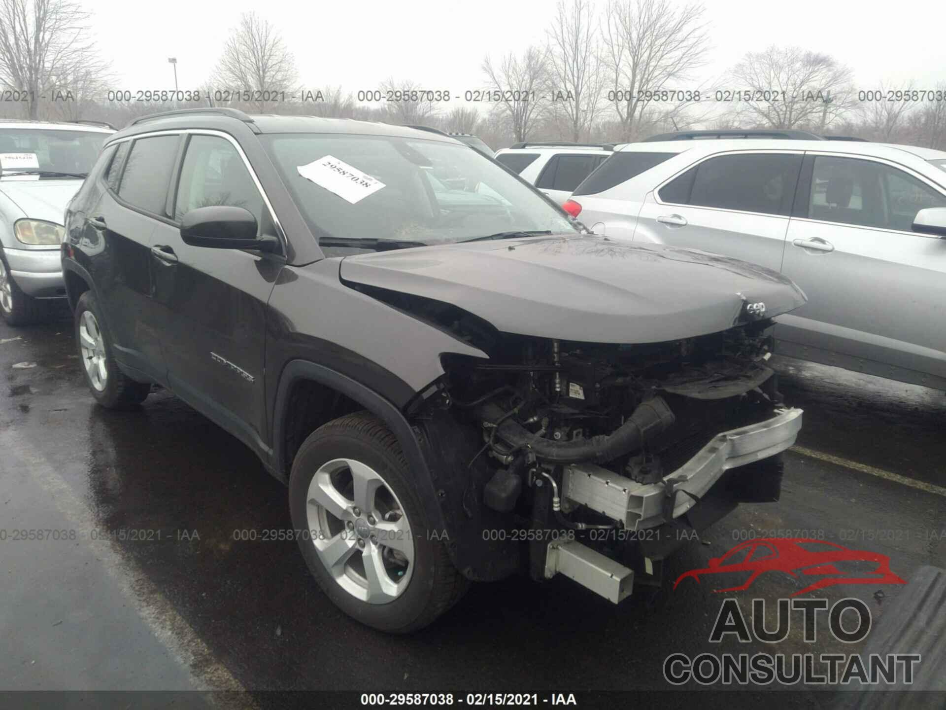 JEEP COMPASS 2018 - 3C4NJDBB0JT303857