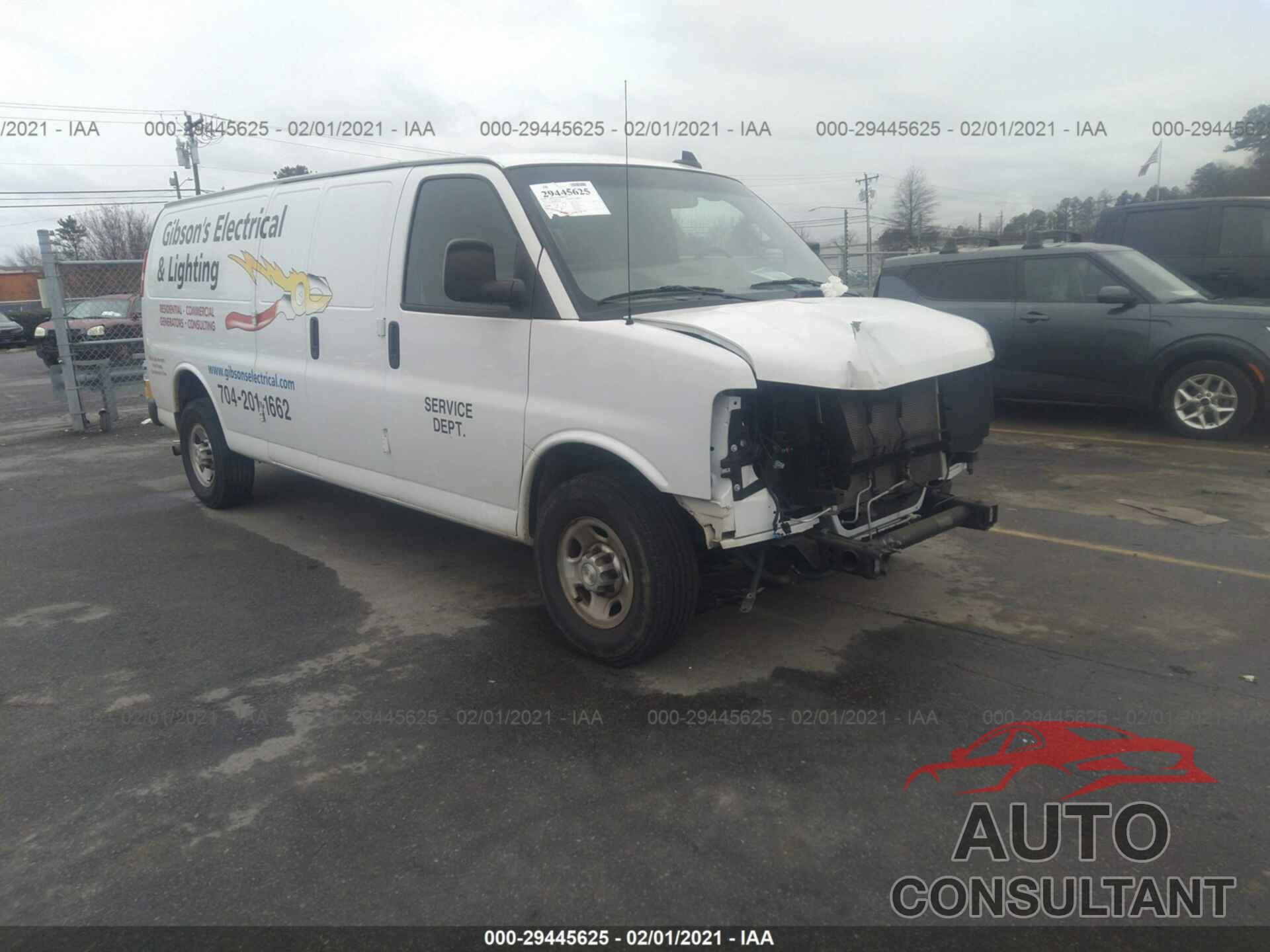 CHEVROLET EXPRESS CARGO VAN 2019 - 1GCWGBFG5K1217482