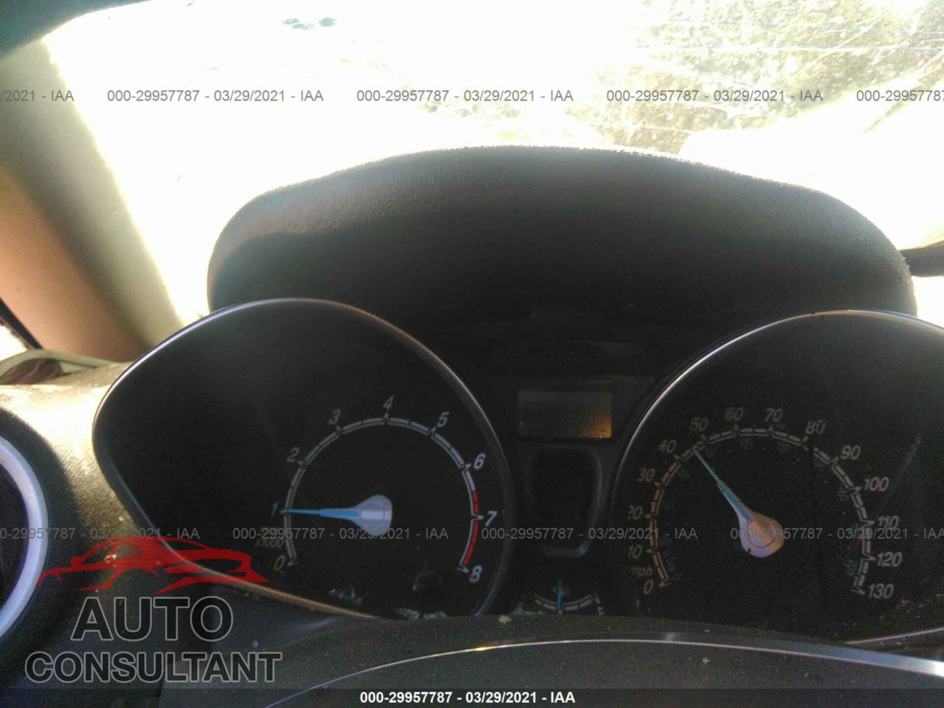 FORD FIESTA 2017 - 3FADP4EJ9HM169910