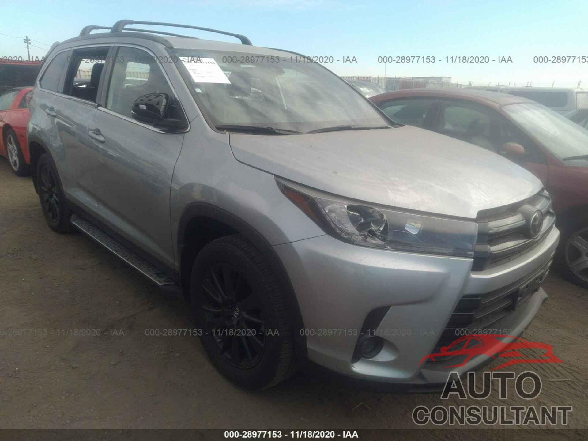 TOYOTA HIGHLANDER 2019 - 5TDKZRFH7KS564289