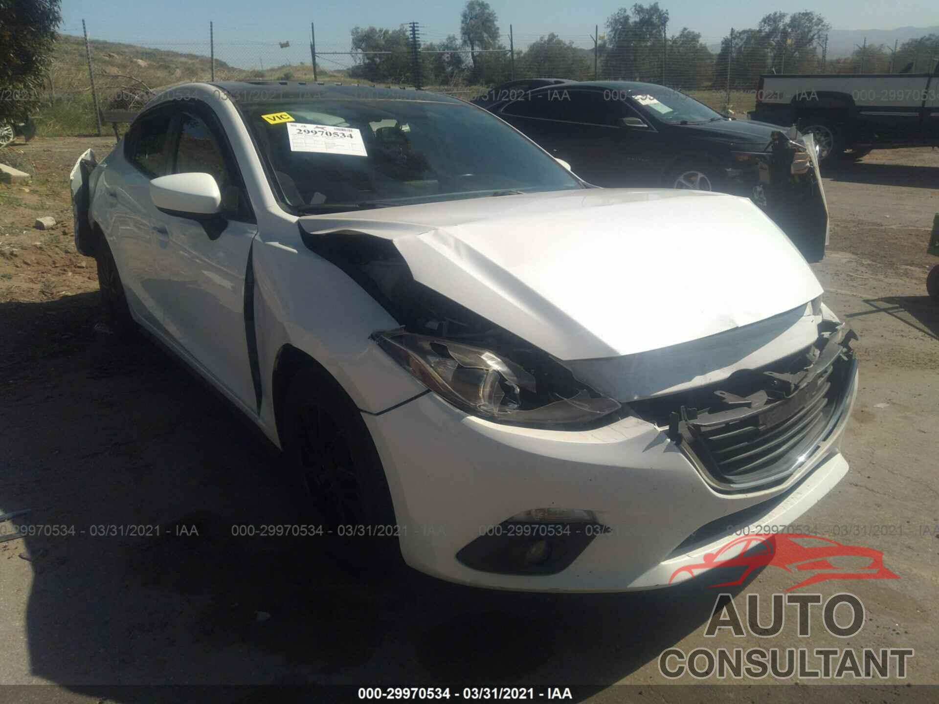 MAZDA MAZDA3 2016 - JM1BM1V79G1306045