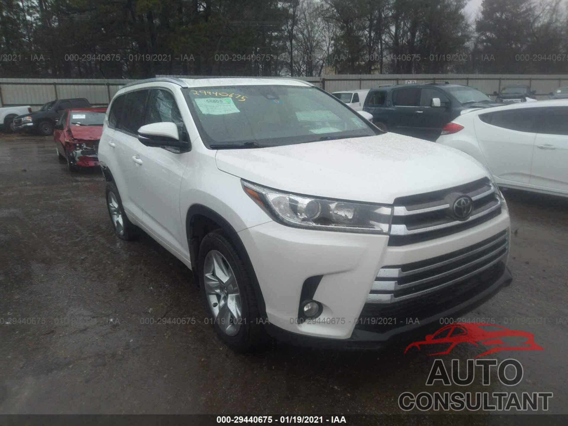 TOYOTA HIGHLANDER 2018 - 5TDYZRFH4JS236658