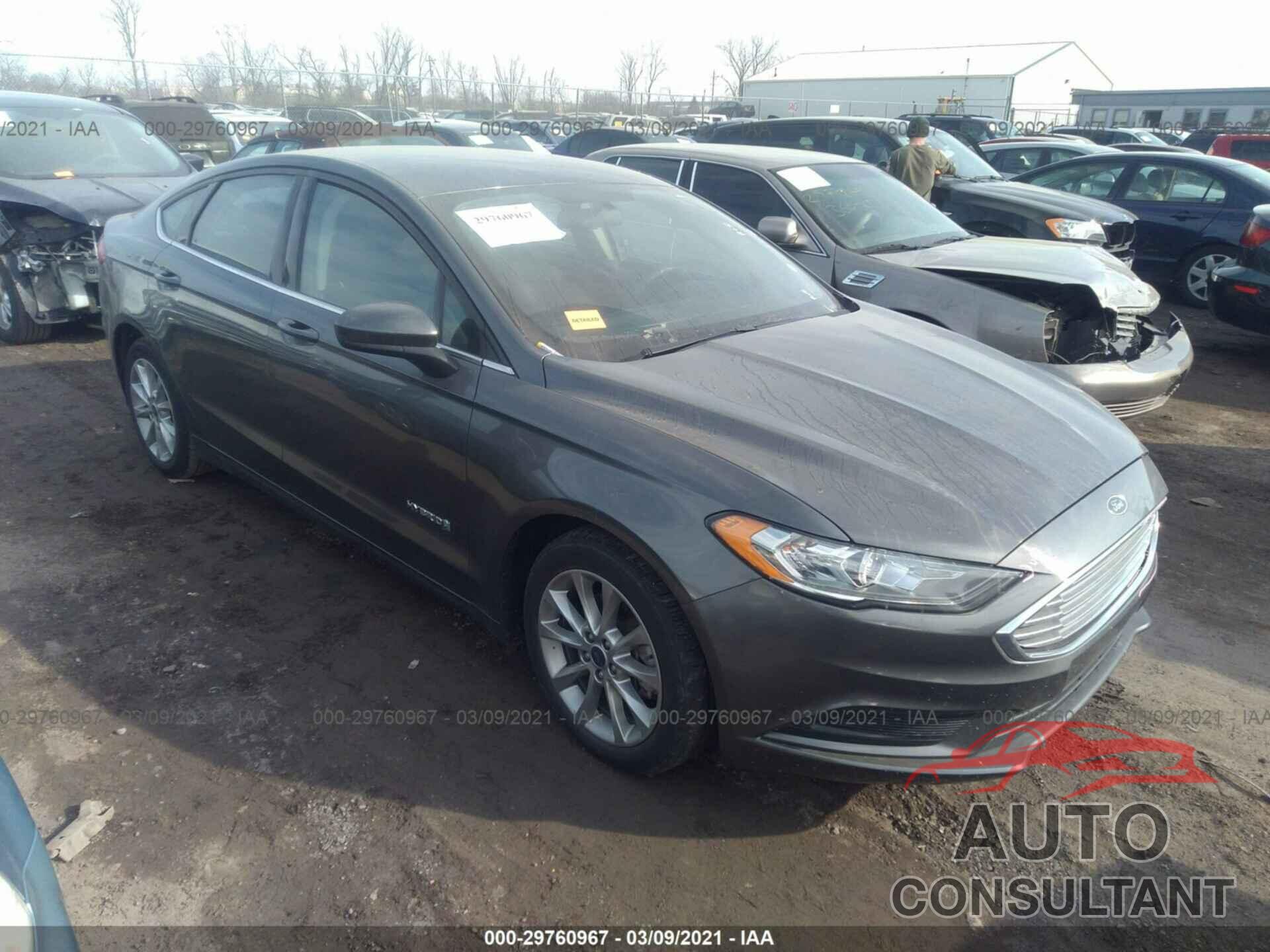 FORD FUSION 2017 - 3FA6P0LU9HR238175