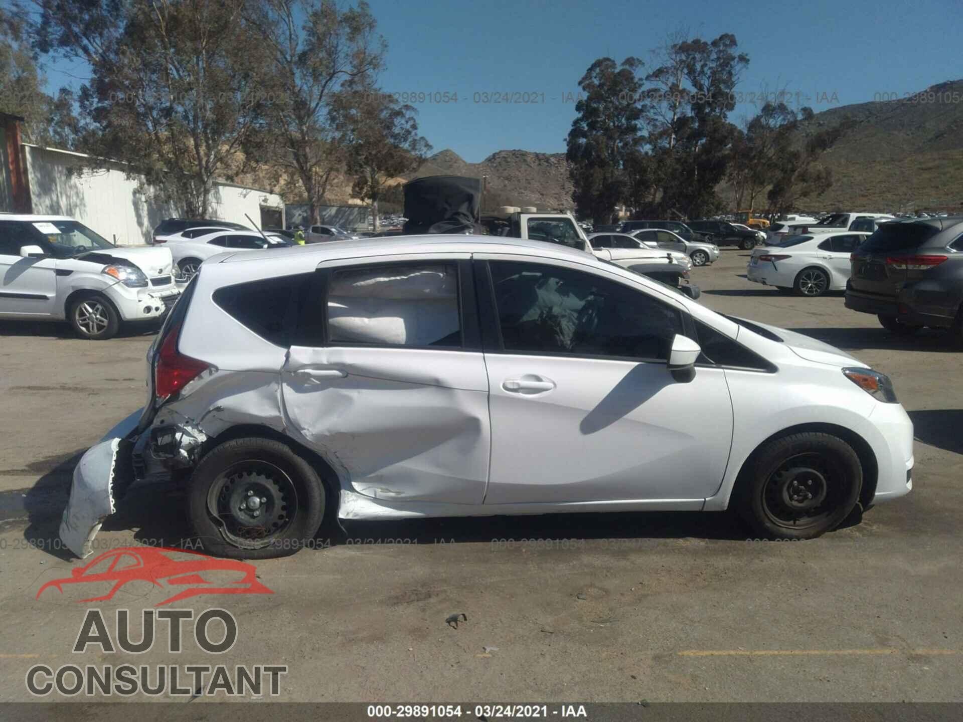 NISSAN VERSA NOTE 2017 - 3N1CE2CP3HL363039