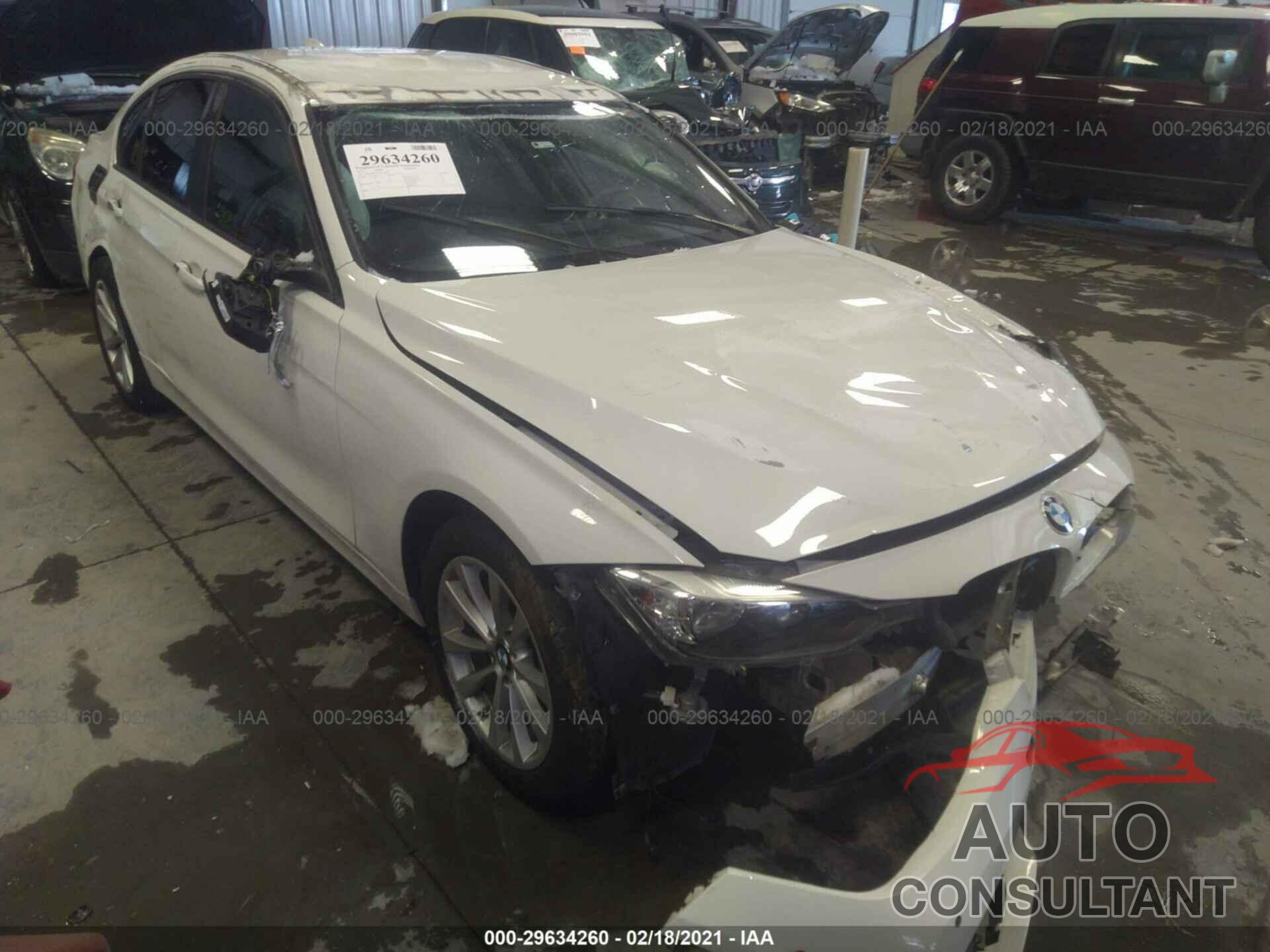BMW 3 SERIES 2016 - WBA8A9C51GK615857