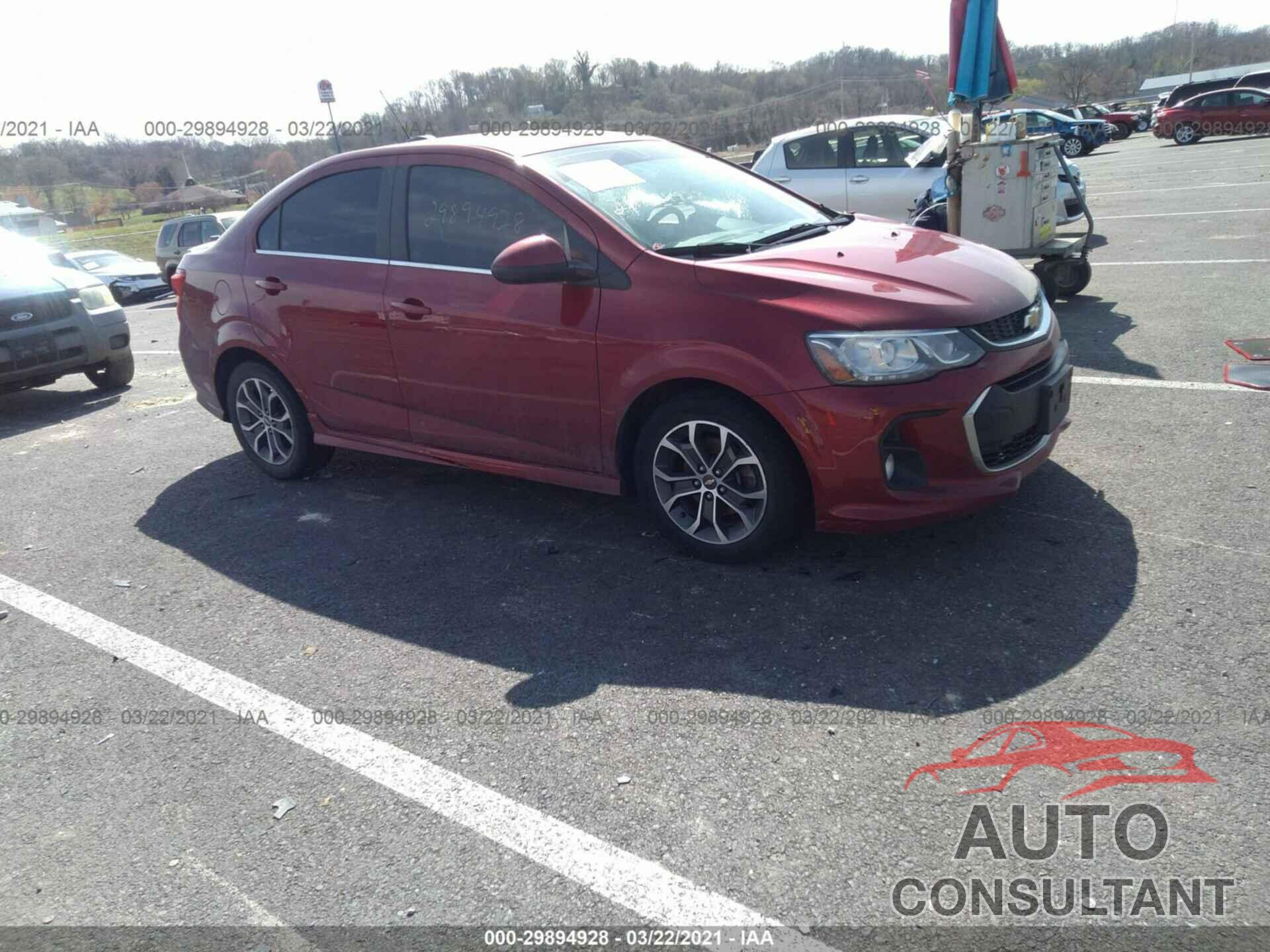 CHEVROLET SONIC 2017 - 1G1JD5SH2H4167126