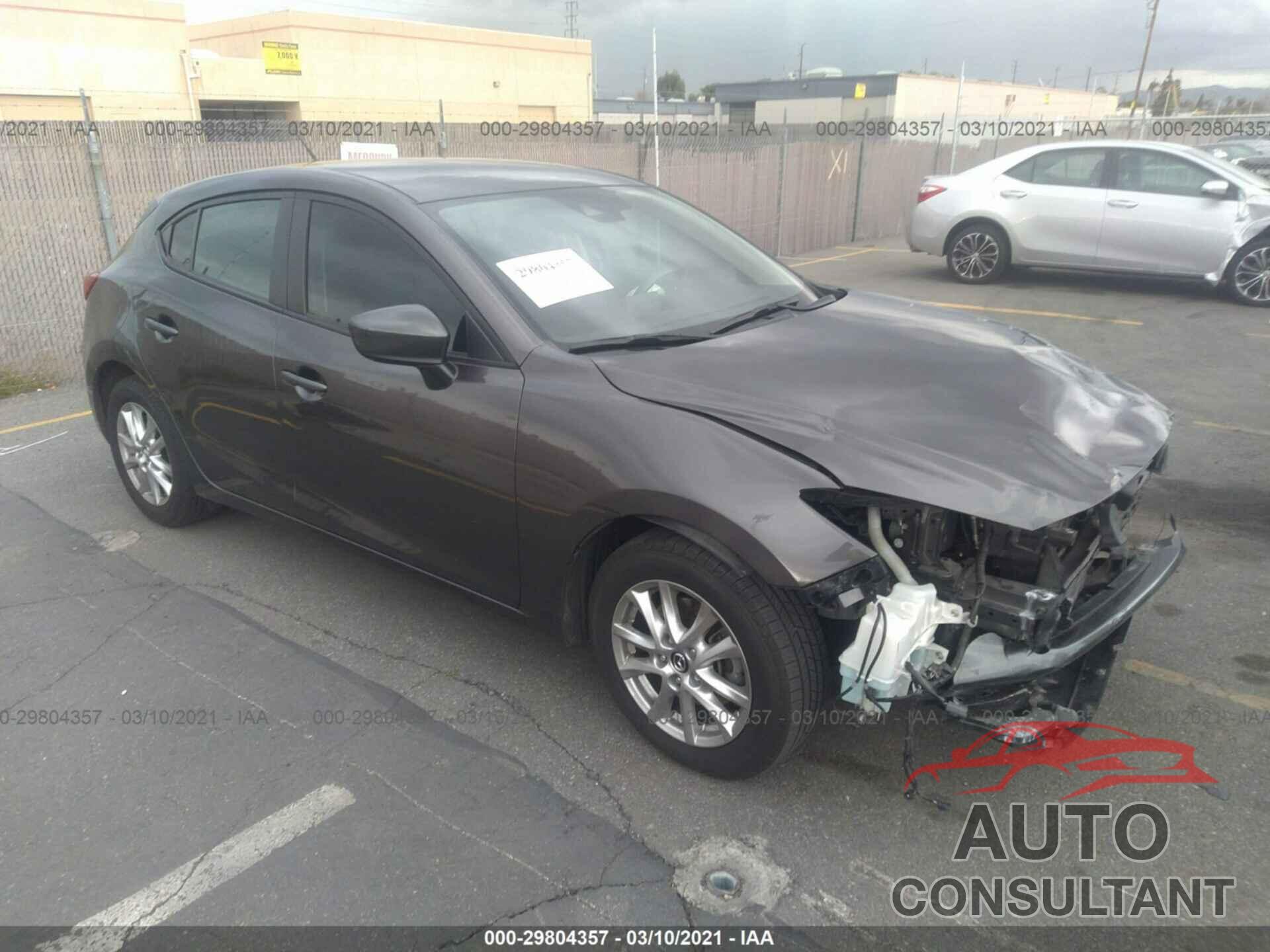 MAZDA MAZDA3 5-DOOR 2018 - 3MZBN1K72JM243041