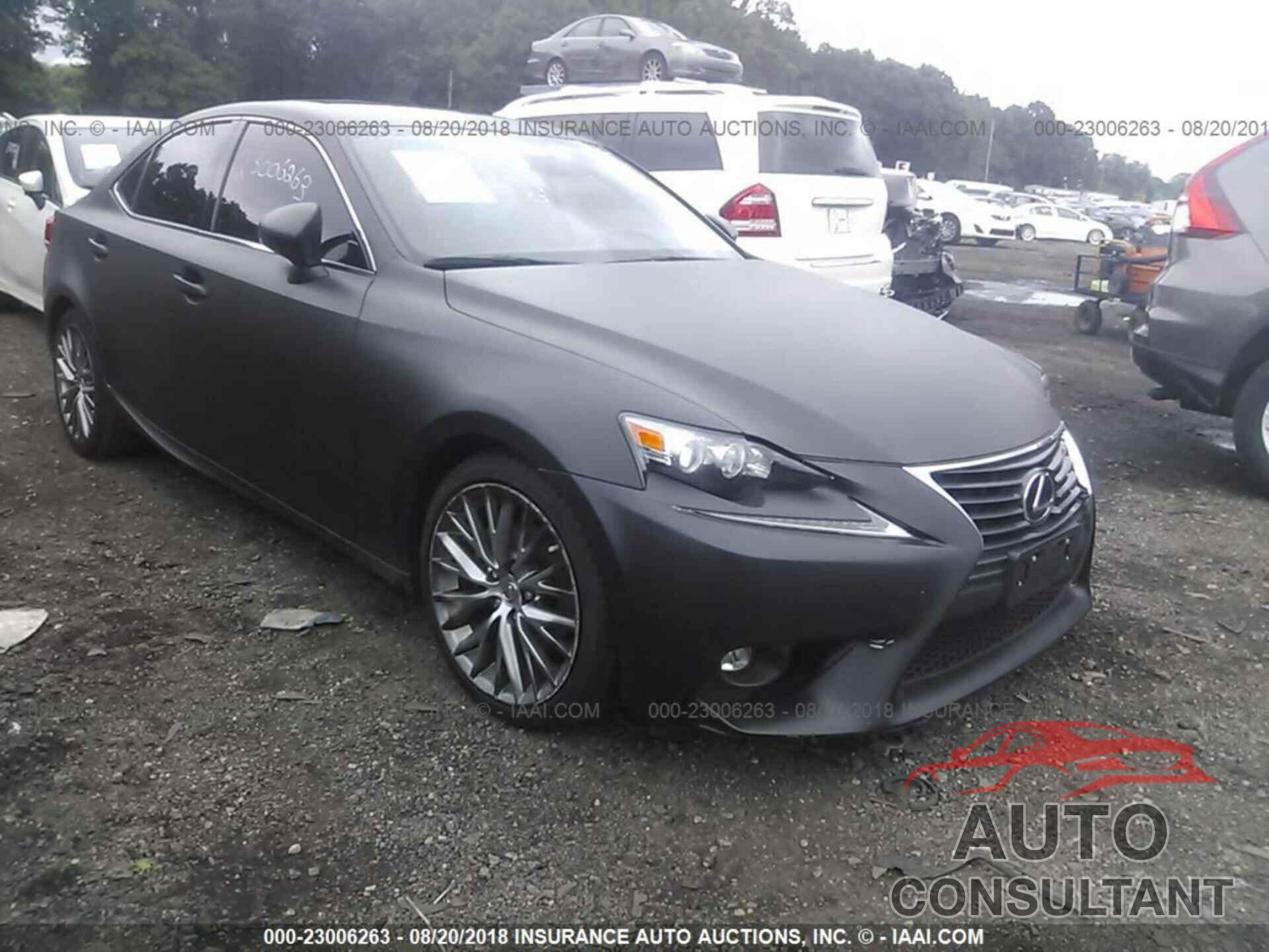 Lexus Is 2015 - JTHCF1D26F5017229