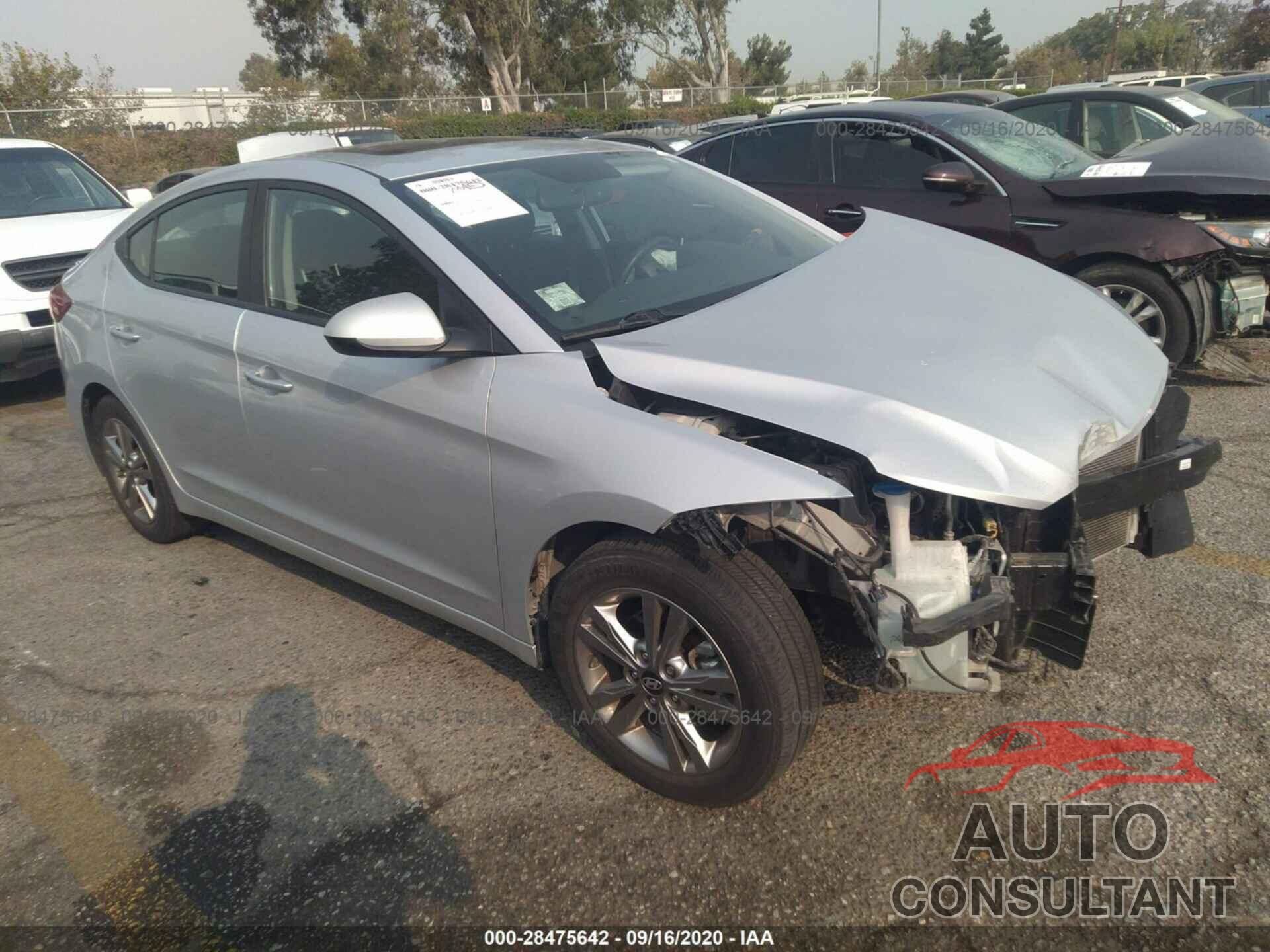 HYUNDAI ELANTRA 2018 - KMHD84LF1JU586151