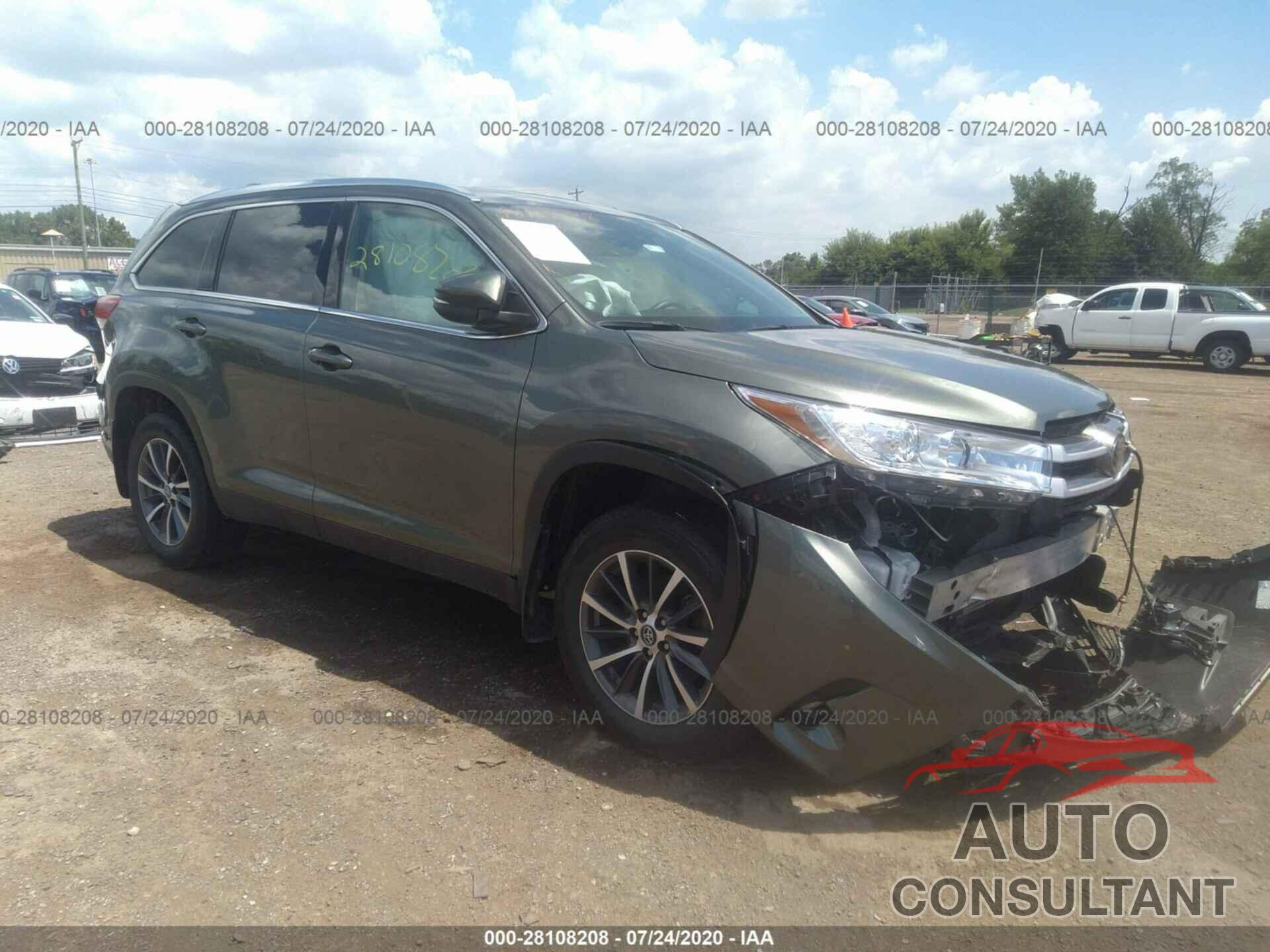 TOYOTA HIGHLANDER 2019 - 5TDJZRFH2KS990483