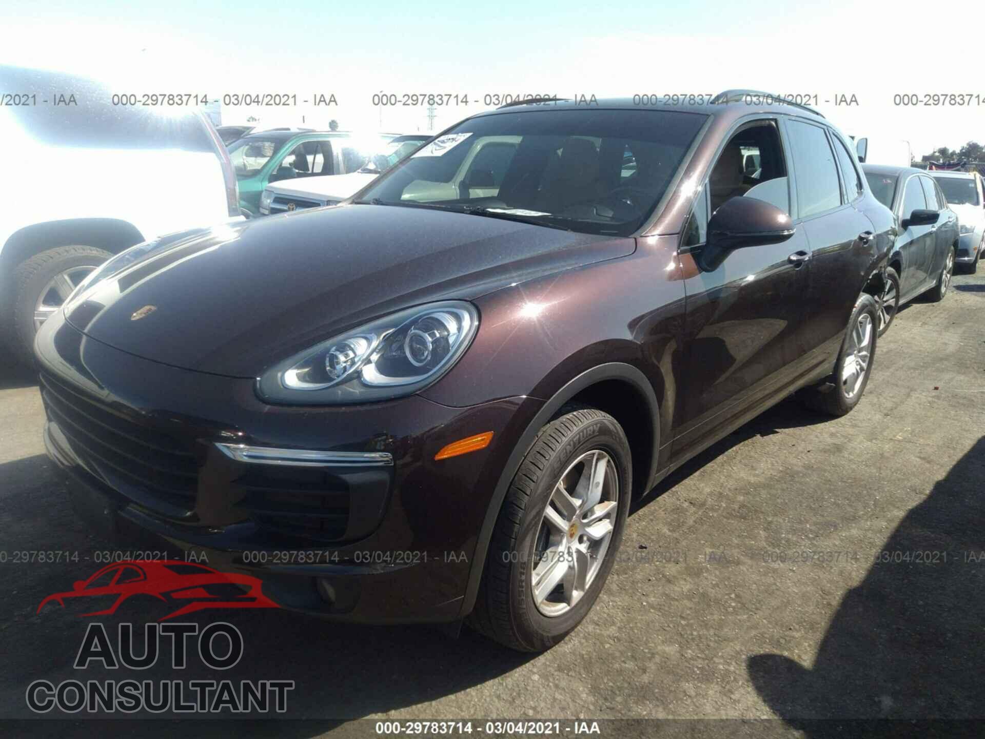 PORSCHE CAYENNE 2016 - WP1AA2A27GKA13595