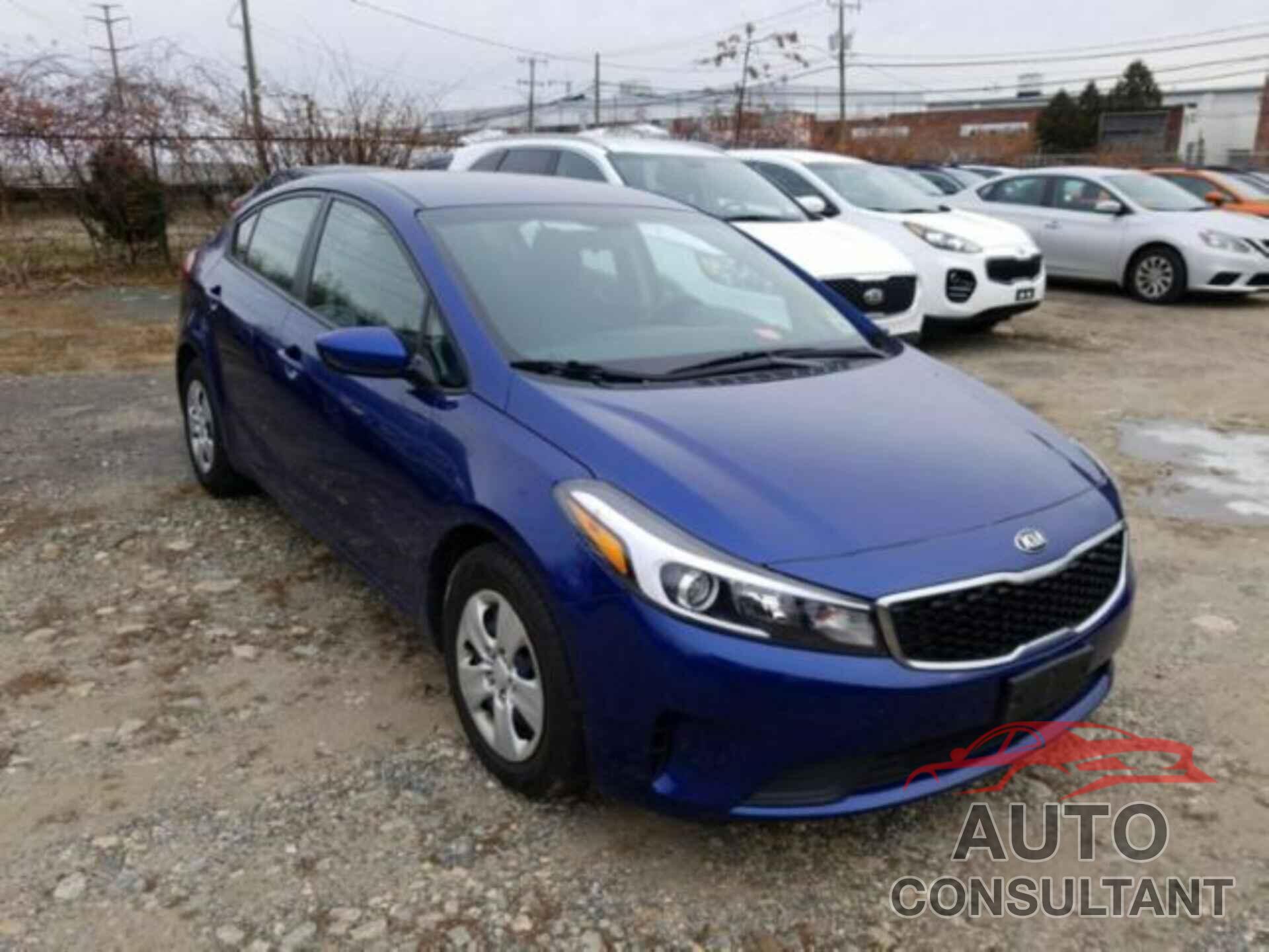 KIA FORTE 2018 - 3KPFK4A73JE196256