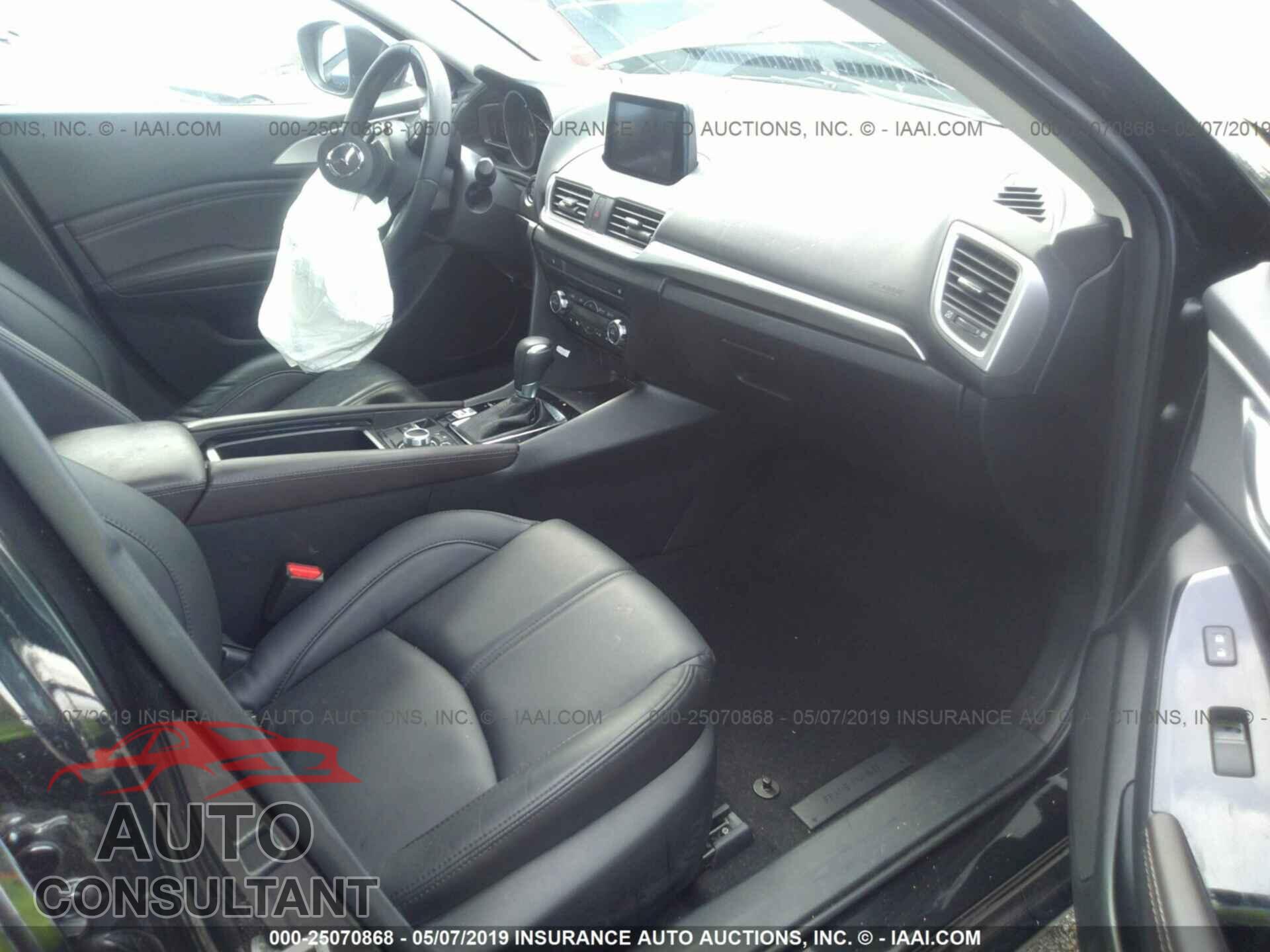 MAZDA 3 2017 - 3MZBN1V78HM133309