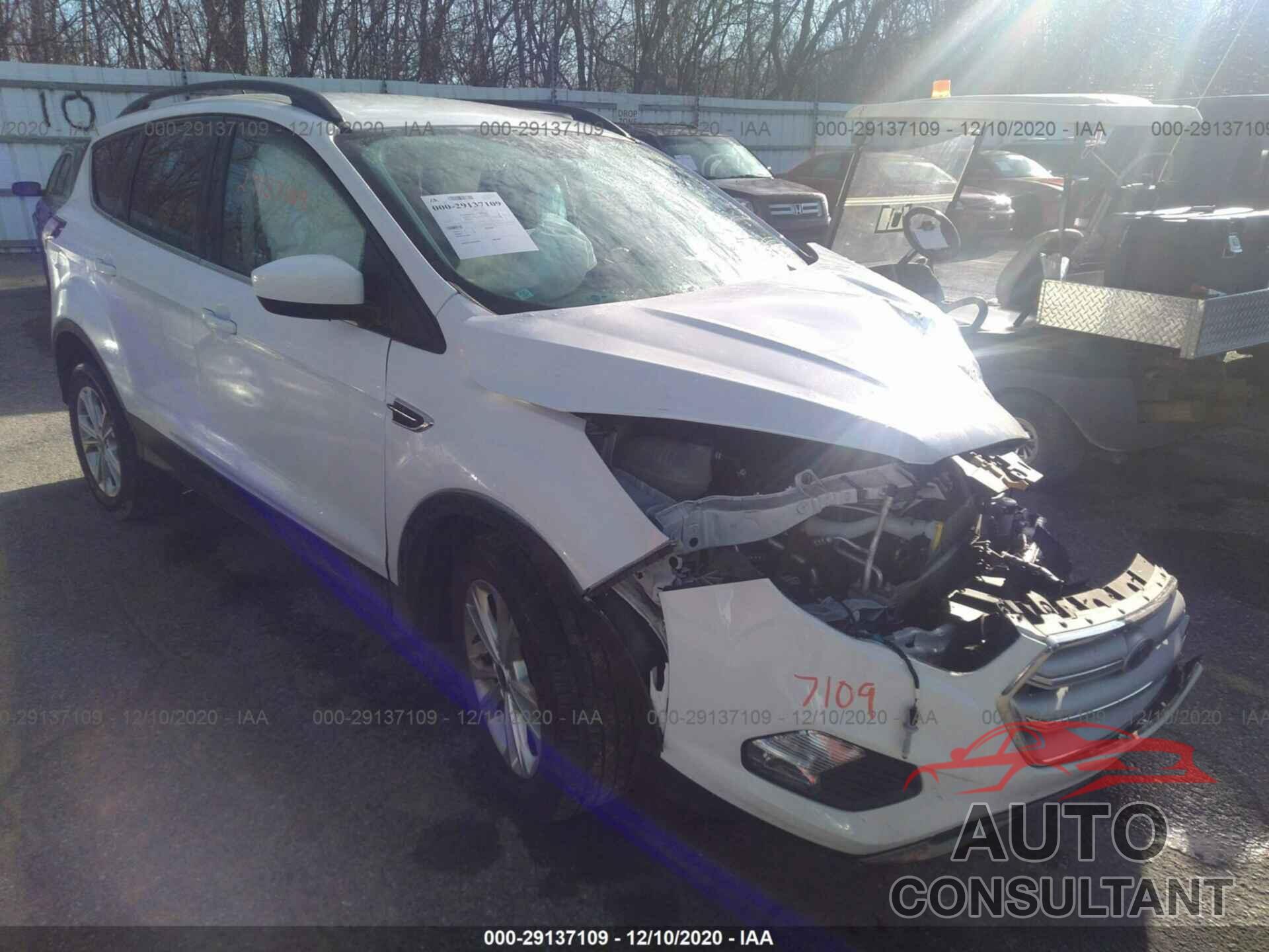 FORD ESCAPE 2018 - 1FMCU9GD5JUB82783