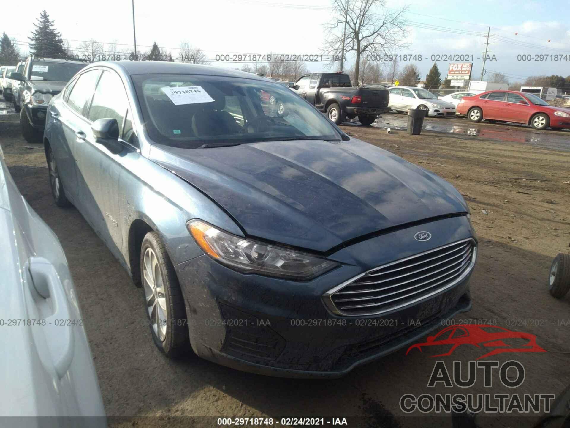 FORD FUSION HYBRID 2019 - 3FA6P0LU1KR197161