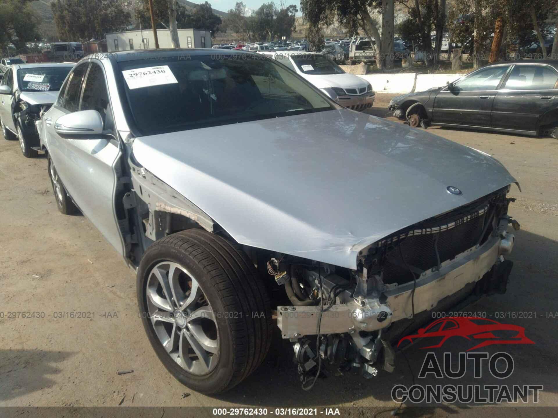MERCEDES-BENZ C-CLASS 2016 - 55SWF4JB1GU177778