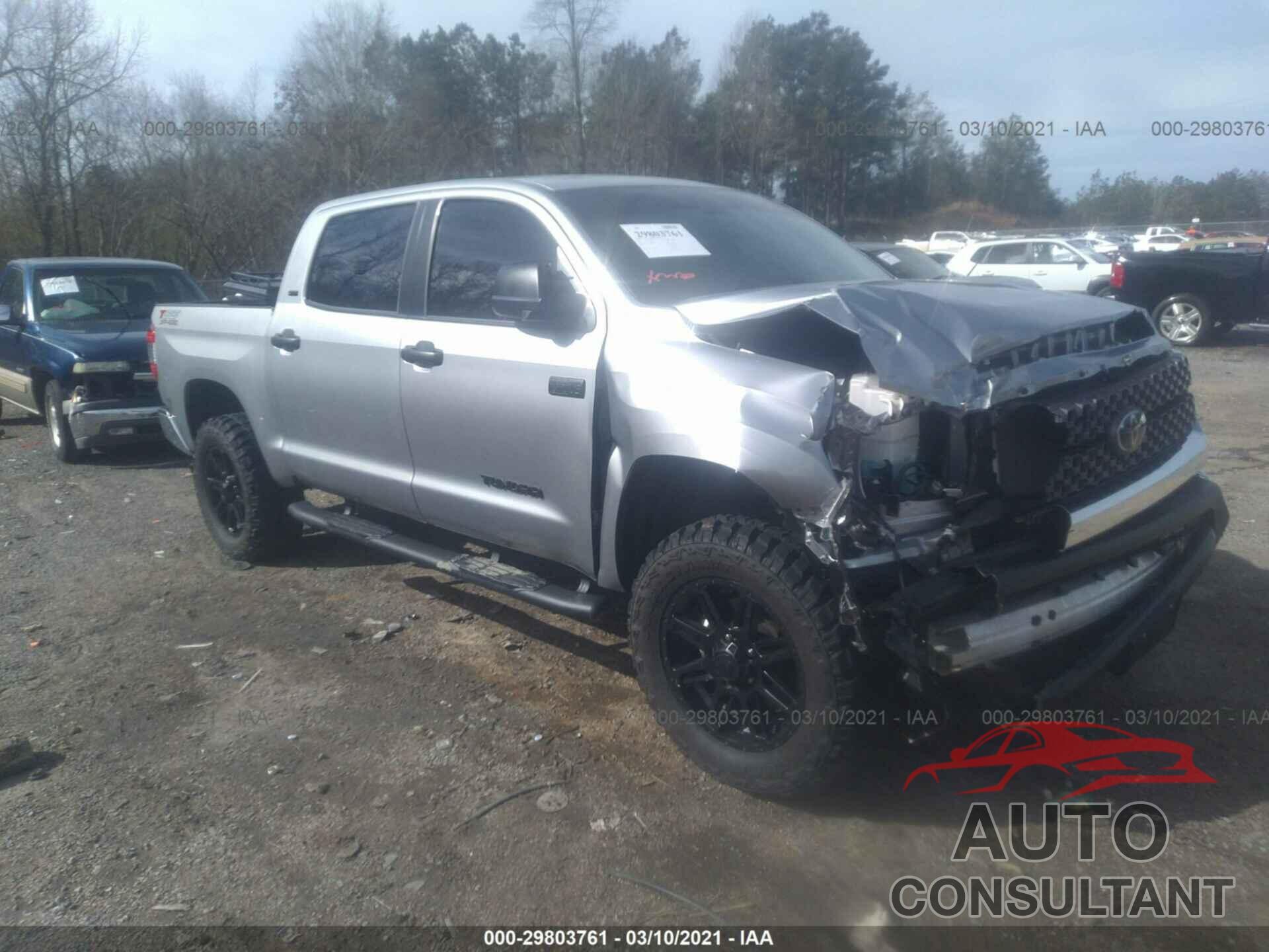 TOYOTA TUNDRA 4WD 2020 - 5TFDY5F18LX884806