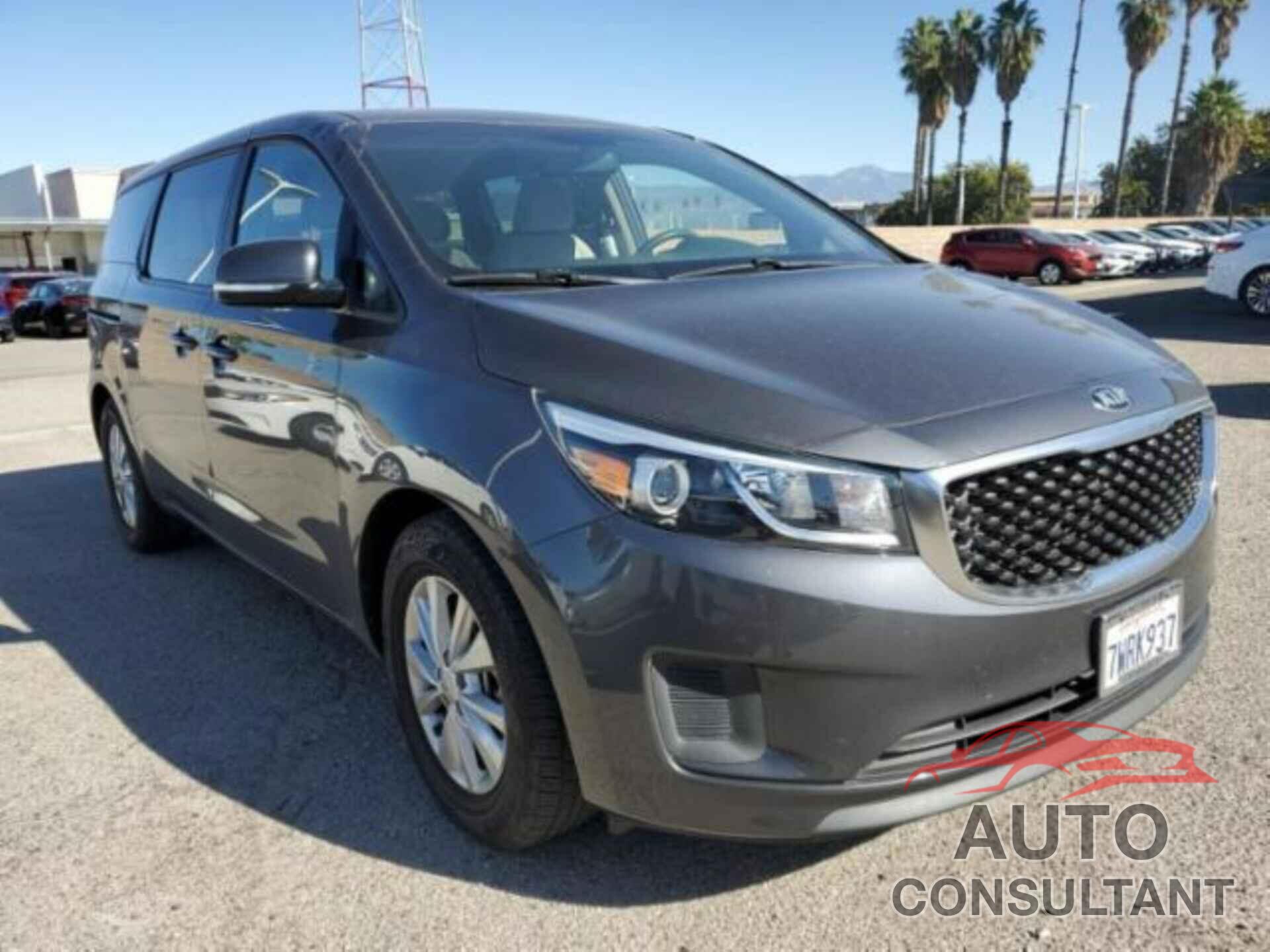 KIA SEDONA 2017 - KNDMB5C10H6301938