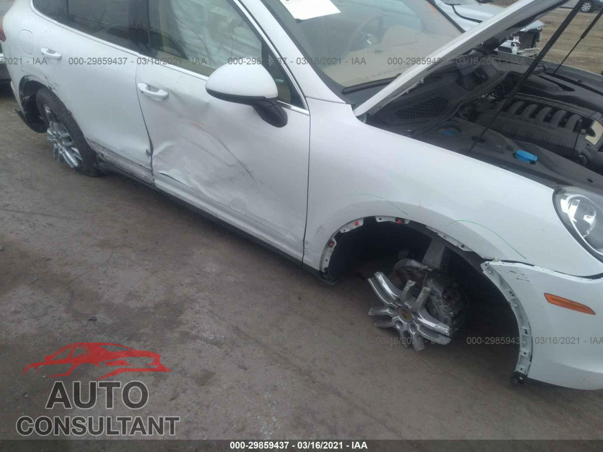 PORSCHE CAYENNE 2016 - WP1AA2A28GLA11400
