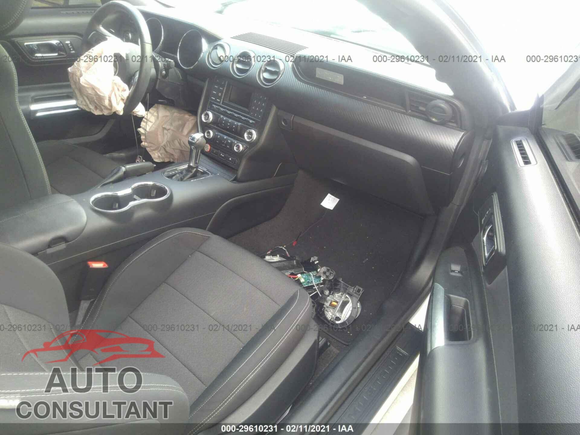 FORD MUSTANG 2017 - 1FA6P8AM9H5212695