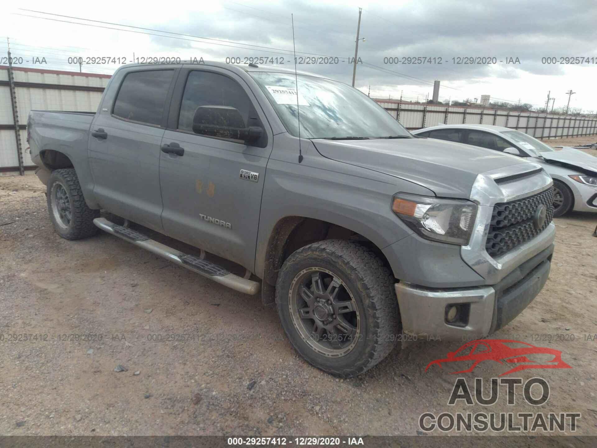 TOYOTA TUNDRA 4WD 2018 - 5TFDW5F17JX753675