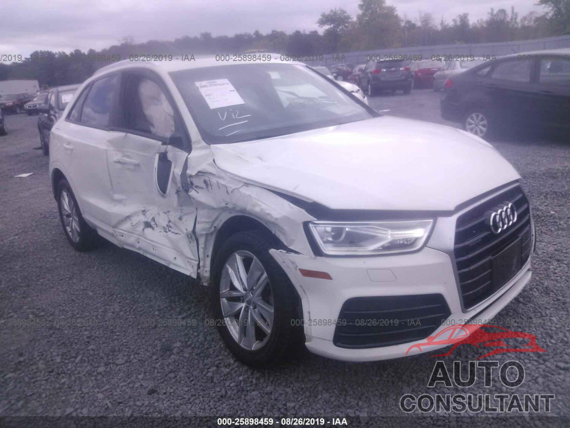 AUDI Q3 2018 - WA1ECCFS5JR004527