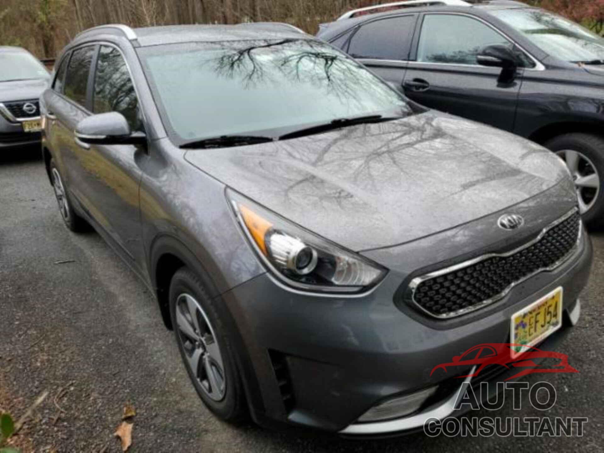 KIA NIRO 2018 - KNDCC3LC8J5119785