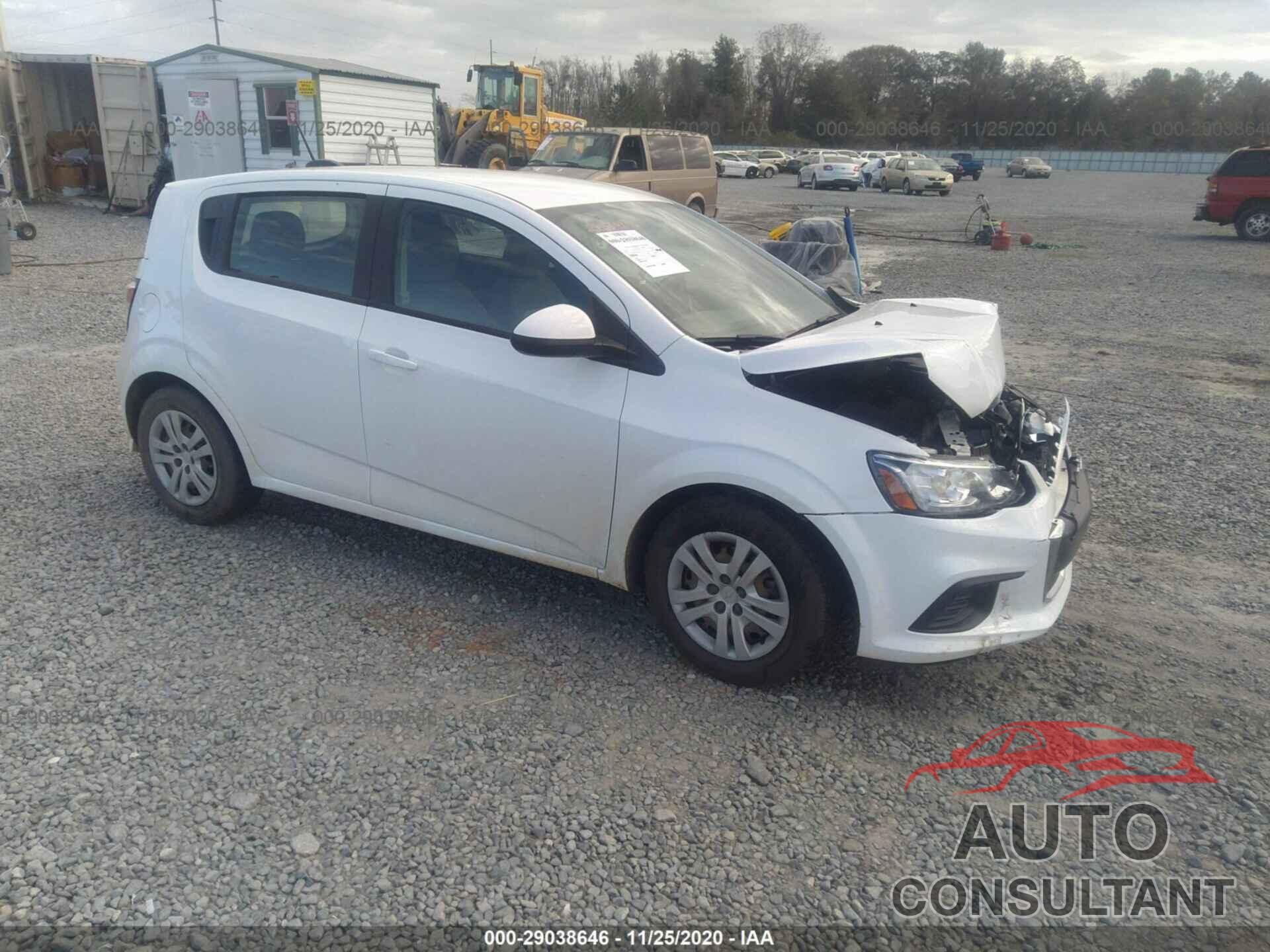 CHEVROLET SONIC 2017 - 1G1JG6SHXH4150040