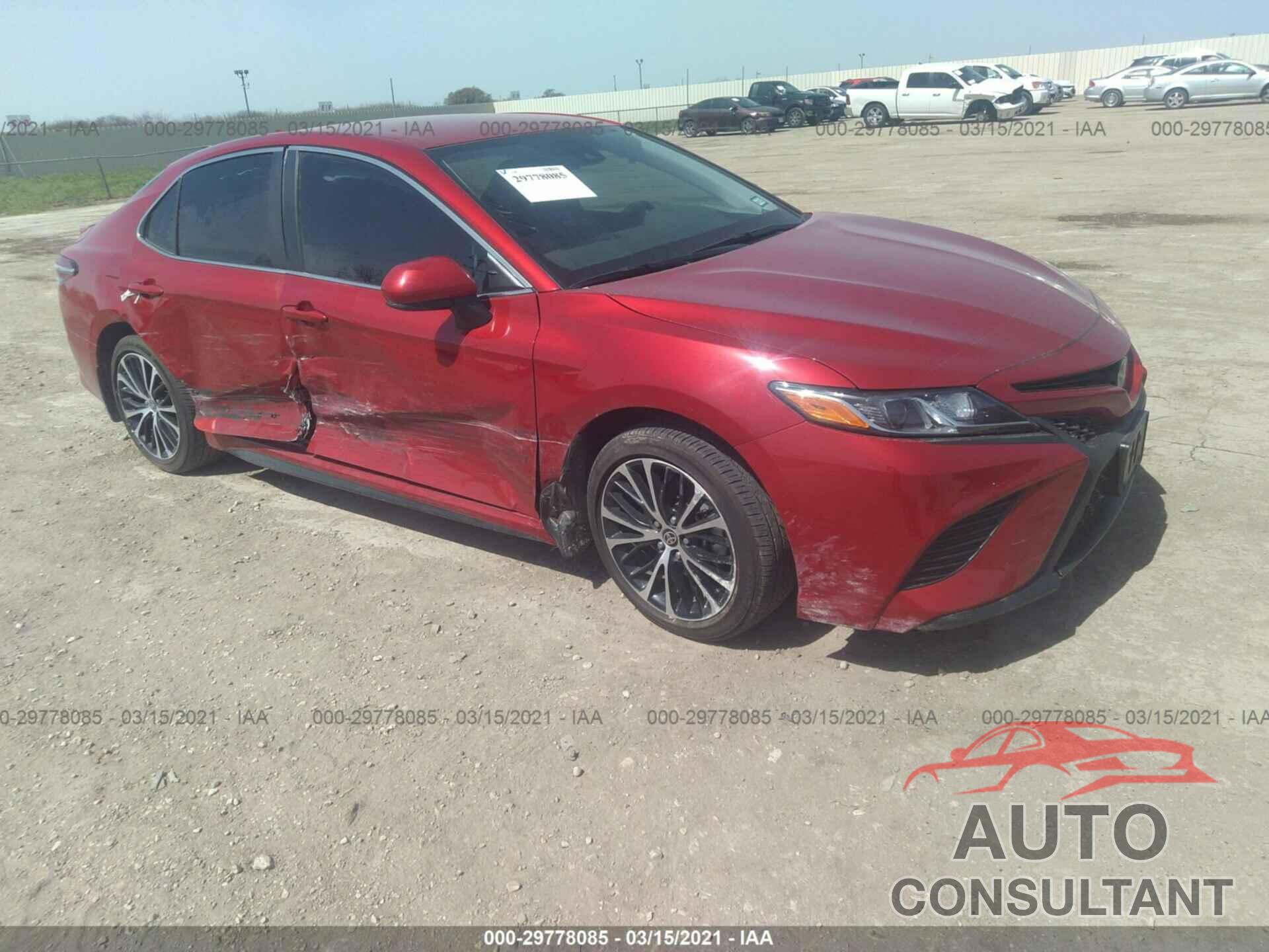 TOYOTA CAMRY 2020 - 4T1G11AK6LU388765