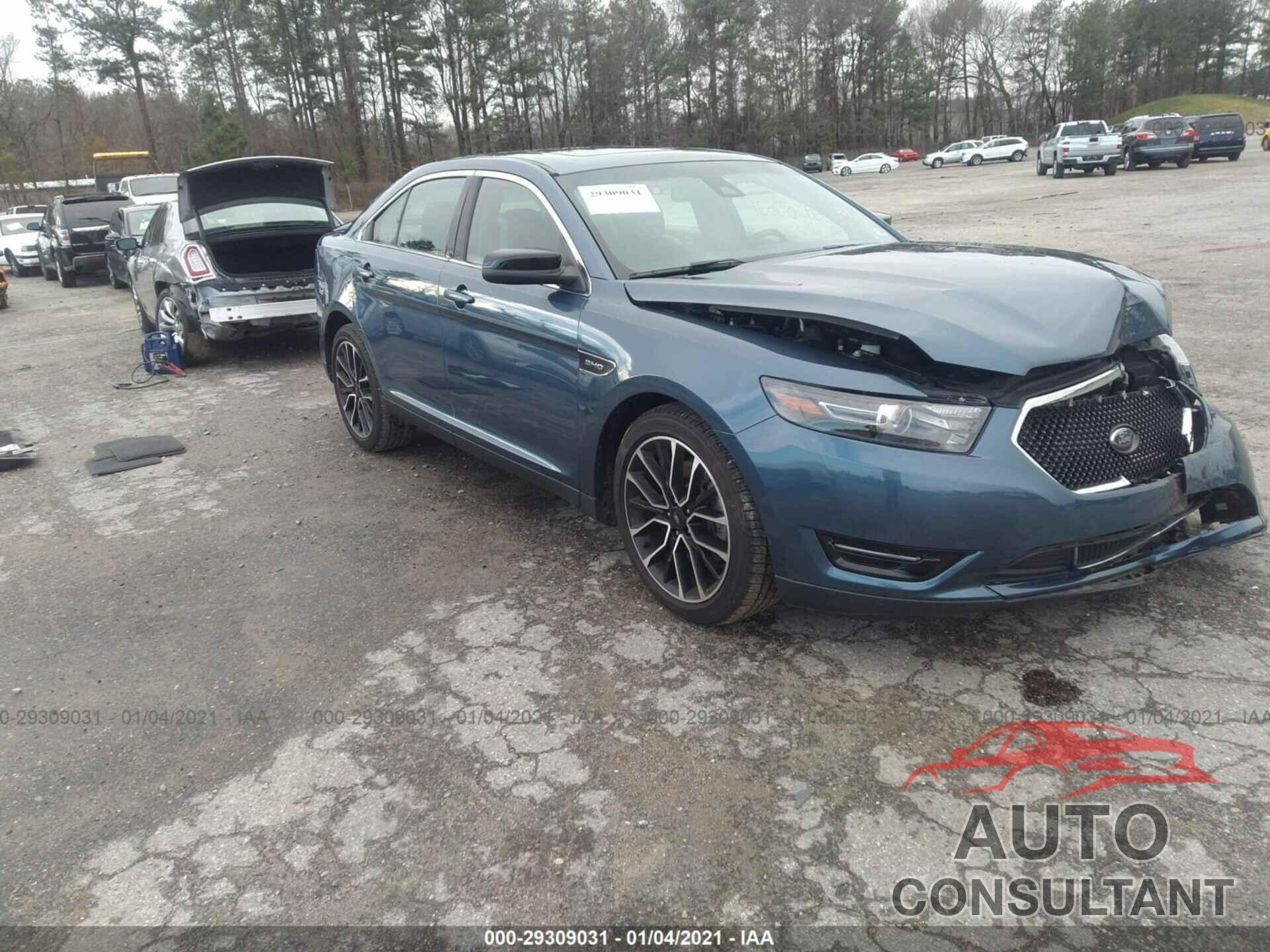 FORD TAURUS 2018 - 1FAHP2KT9JG107161