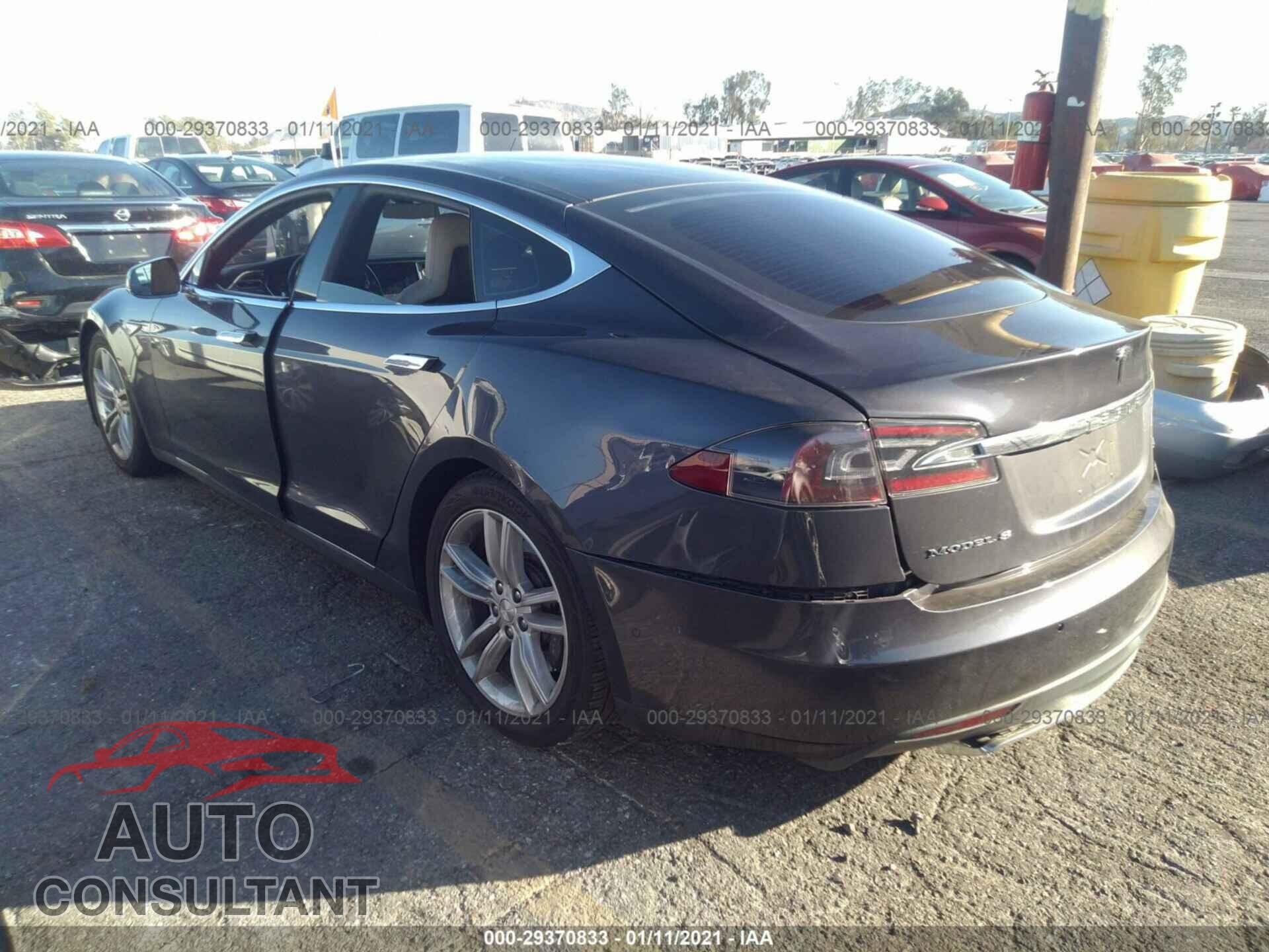 TESLA MODEL S 2016 - 5YJSA1E2XGF131728