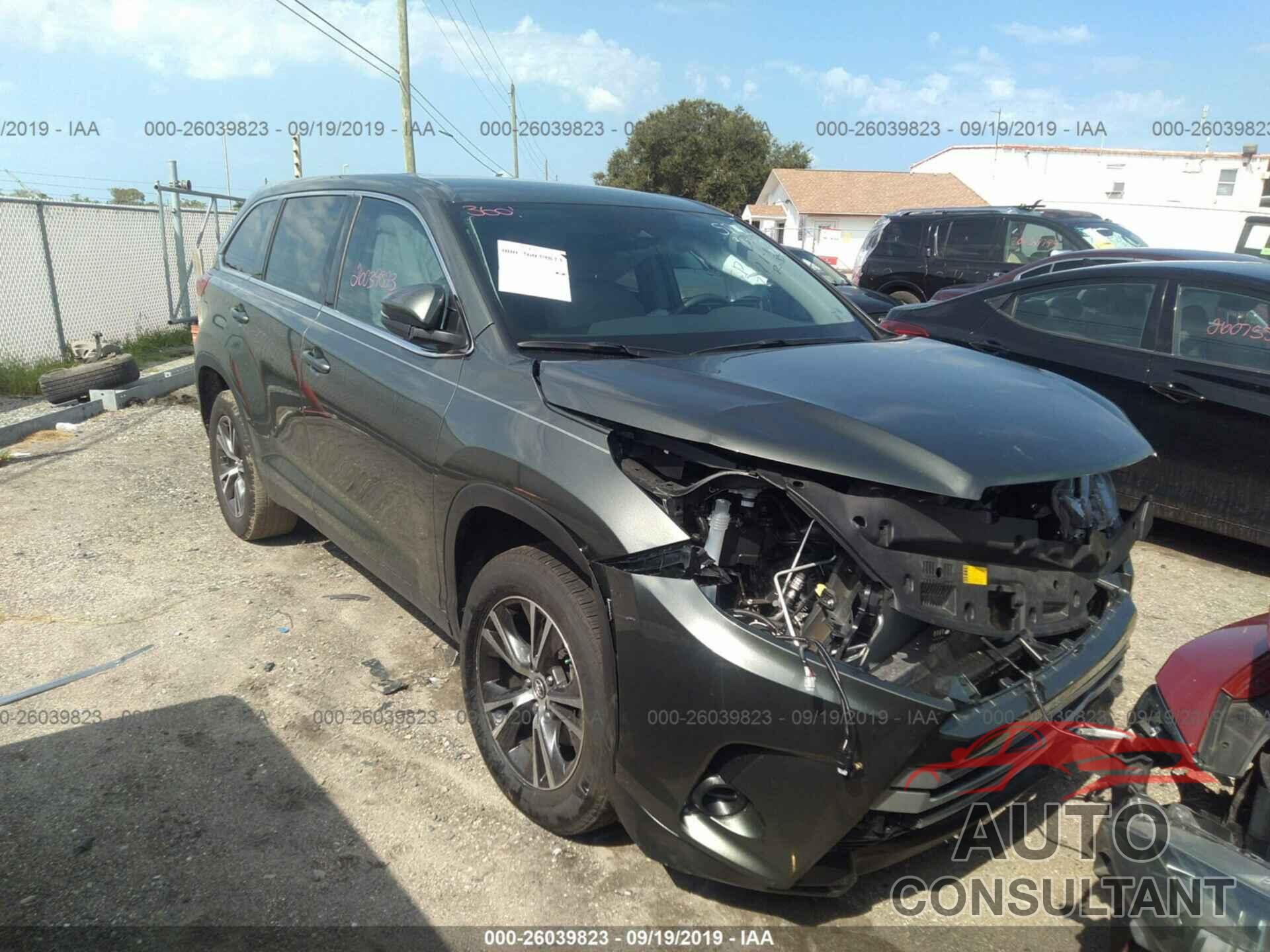 TOYOTA HIGHLANDER 2019 - 5TDZARFHXKS051799