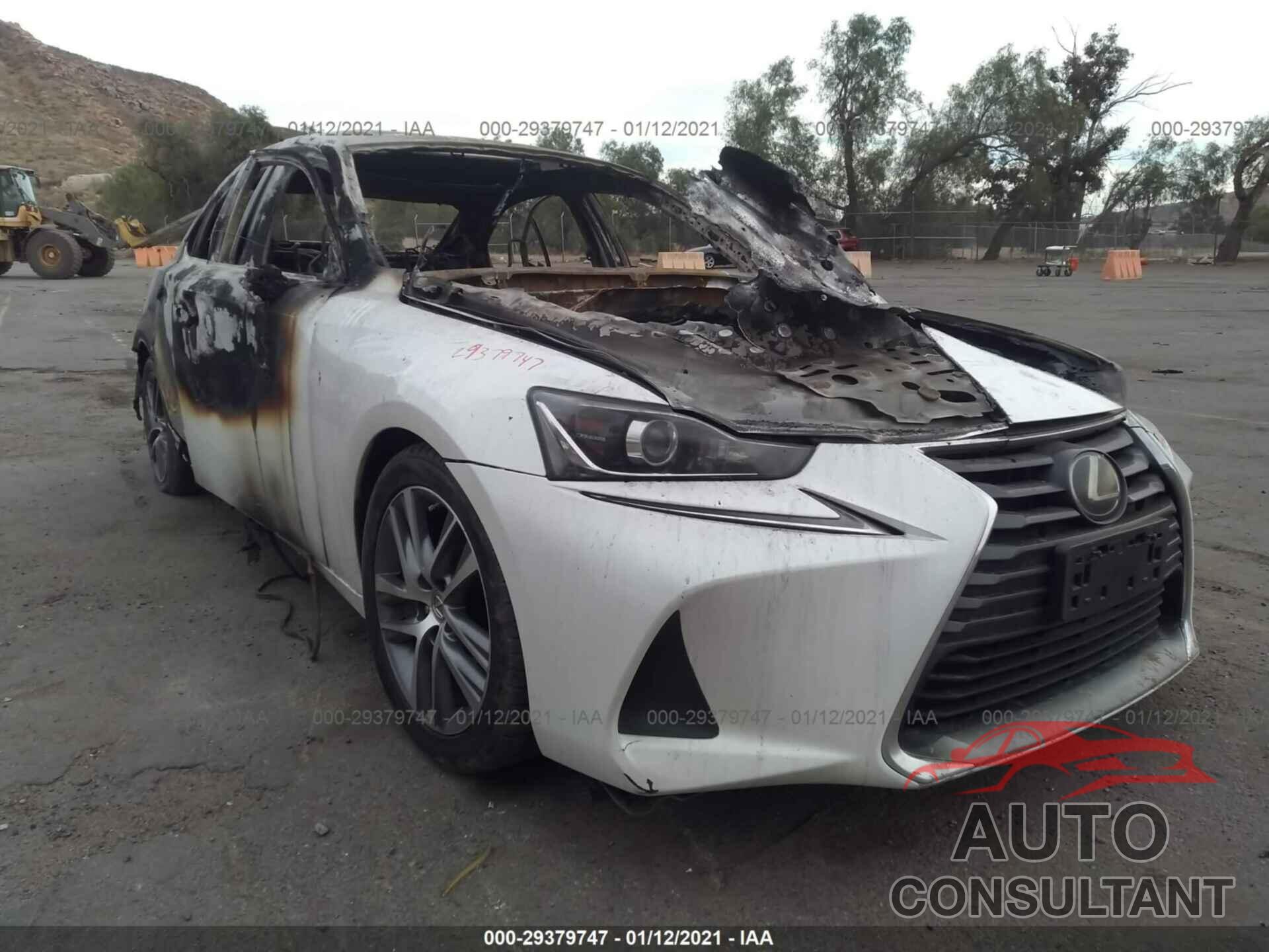 LEXUS IS 2019 - JTHBA1D29K5093483