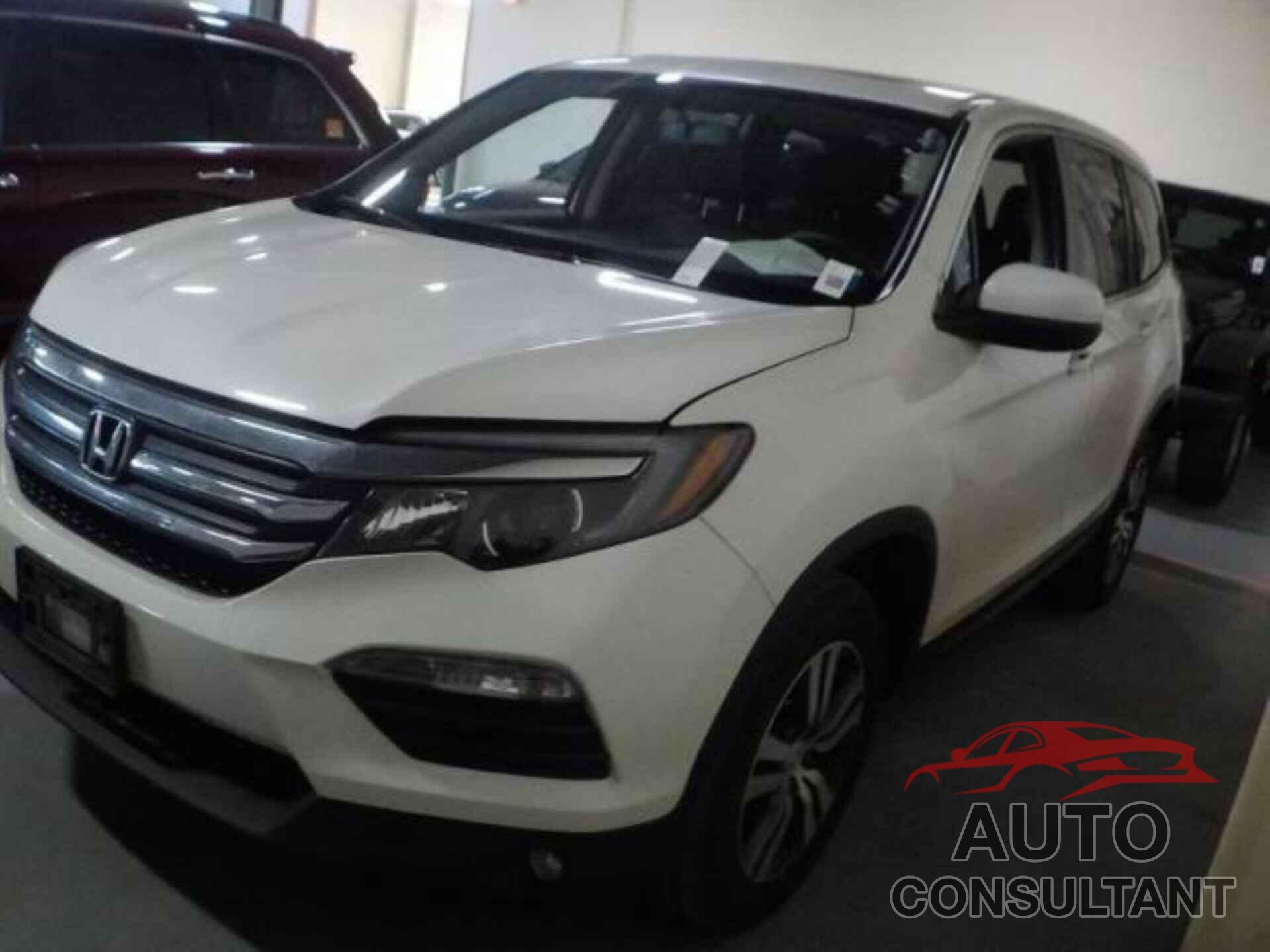 HONDA PILOT 2017 - 5FNYF6H53HB072649