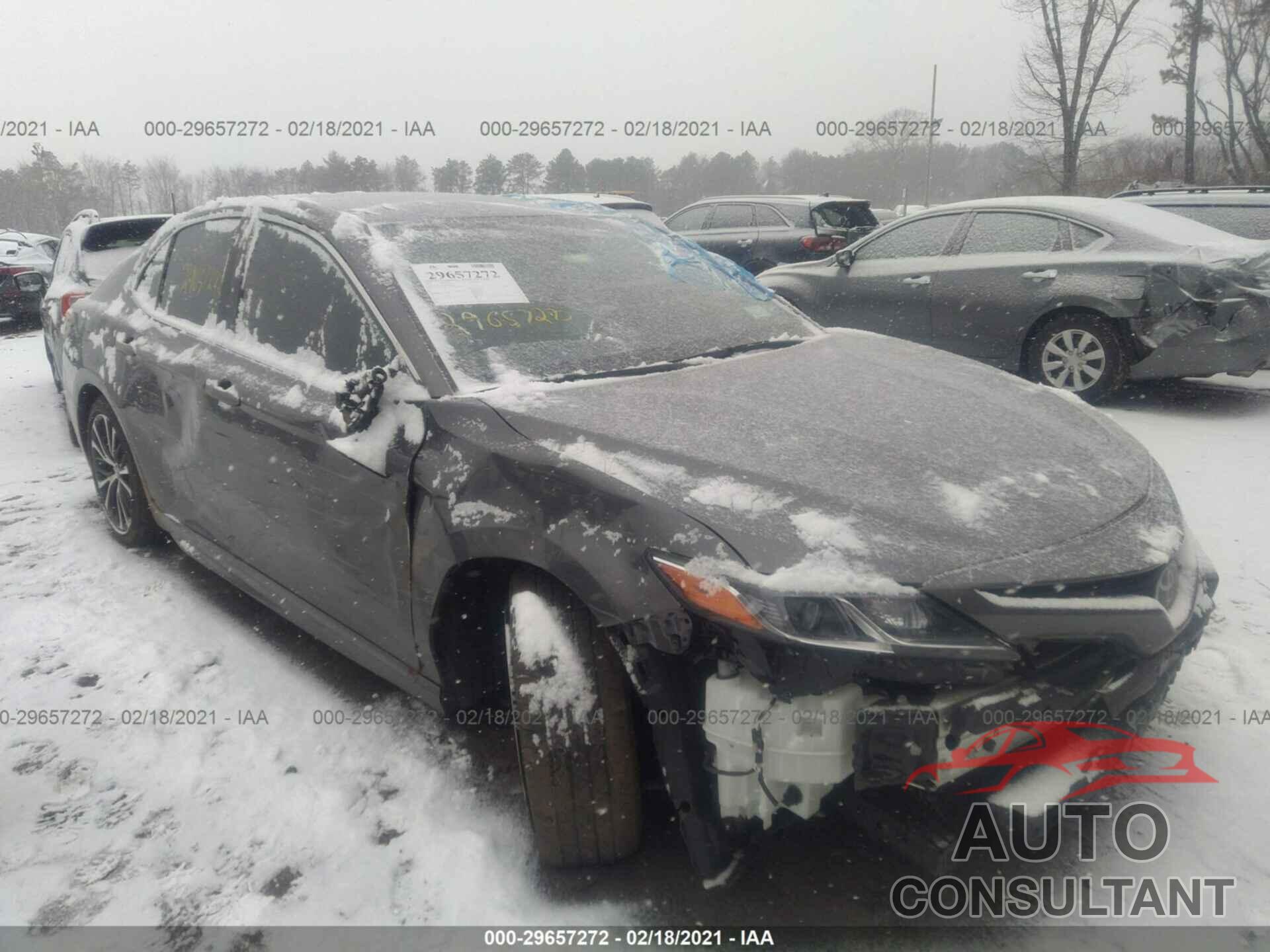 TOYOTA CAMRY 2019 - 4T1B11HK3KU244461