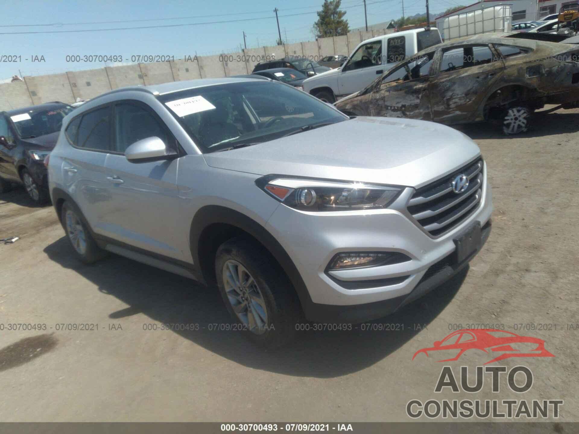HYUNDAI TUCSON 2018 - KM8J33A42JU717410