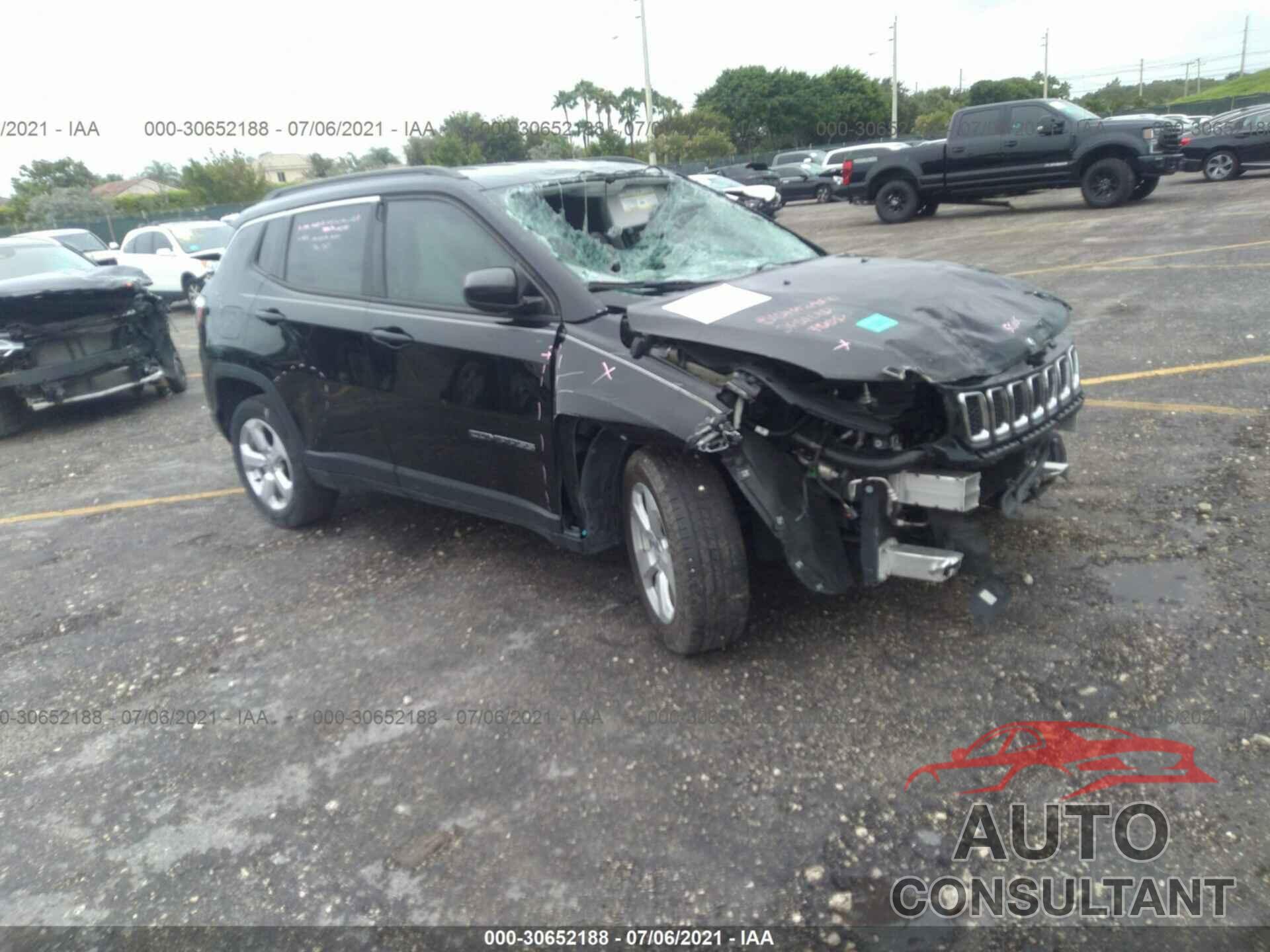 JEEP COMPASS 2018 - 3C4NJCBB3JT251053
