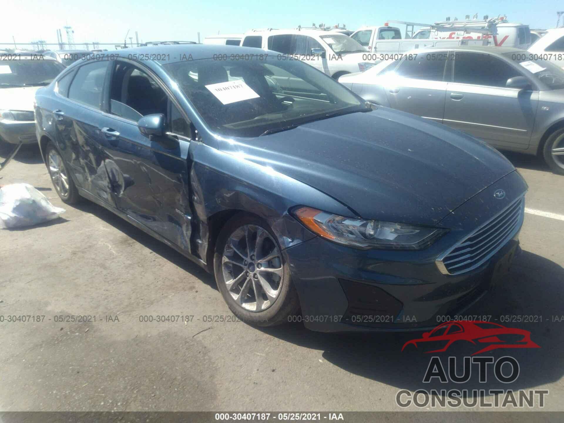 FORD FUSION HYBRID 2019 - 3FA6P0LU7KR178310