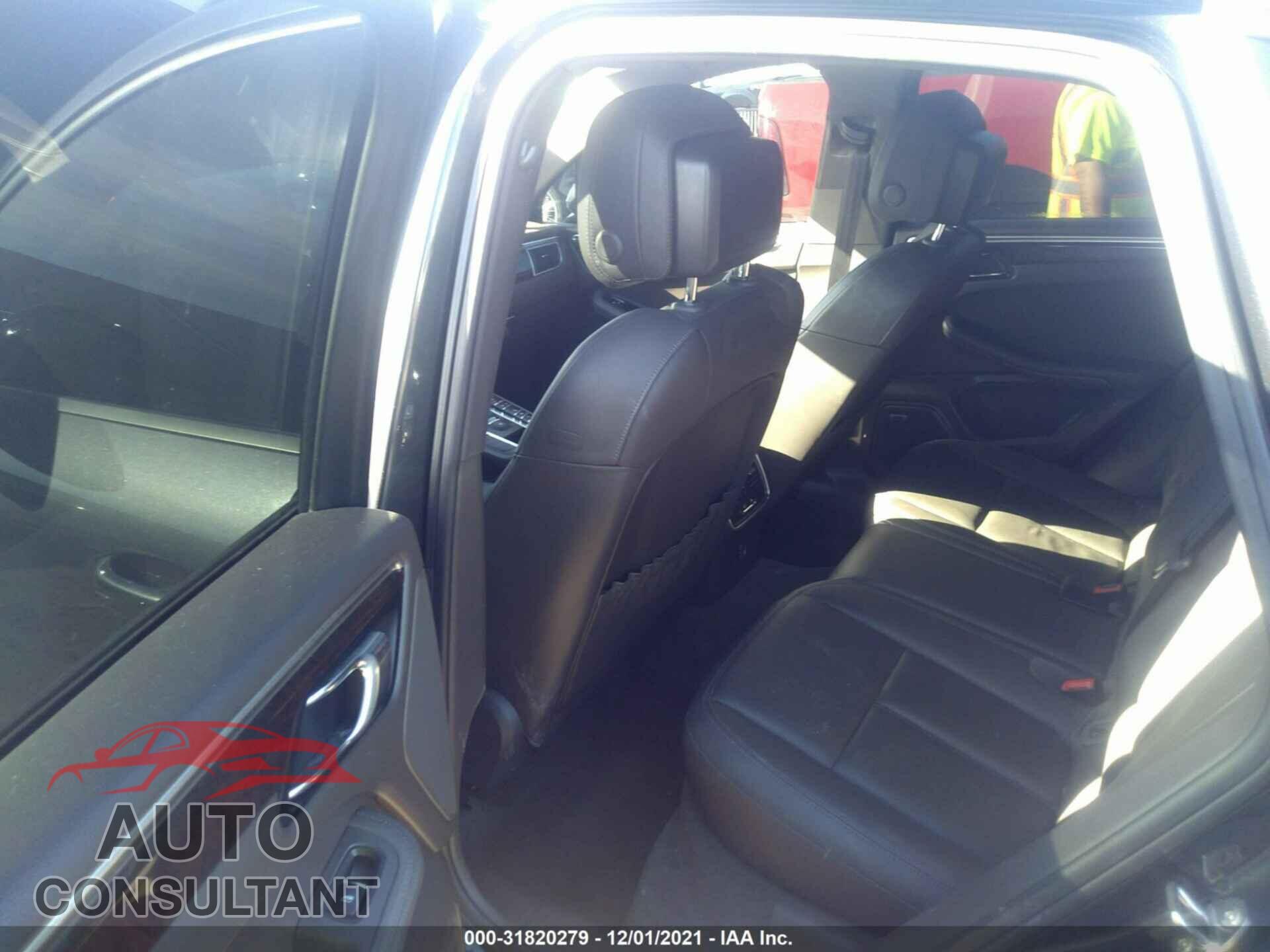 PORSCHE MACAN 2018 - WP1AA2A51JLB00825