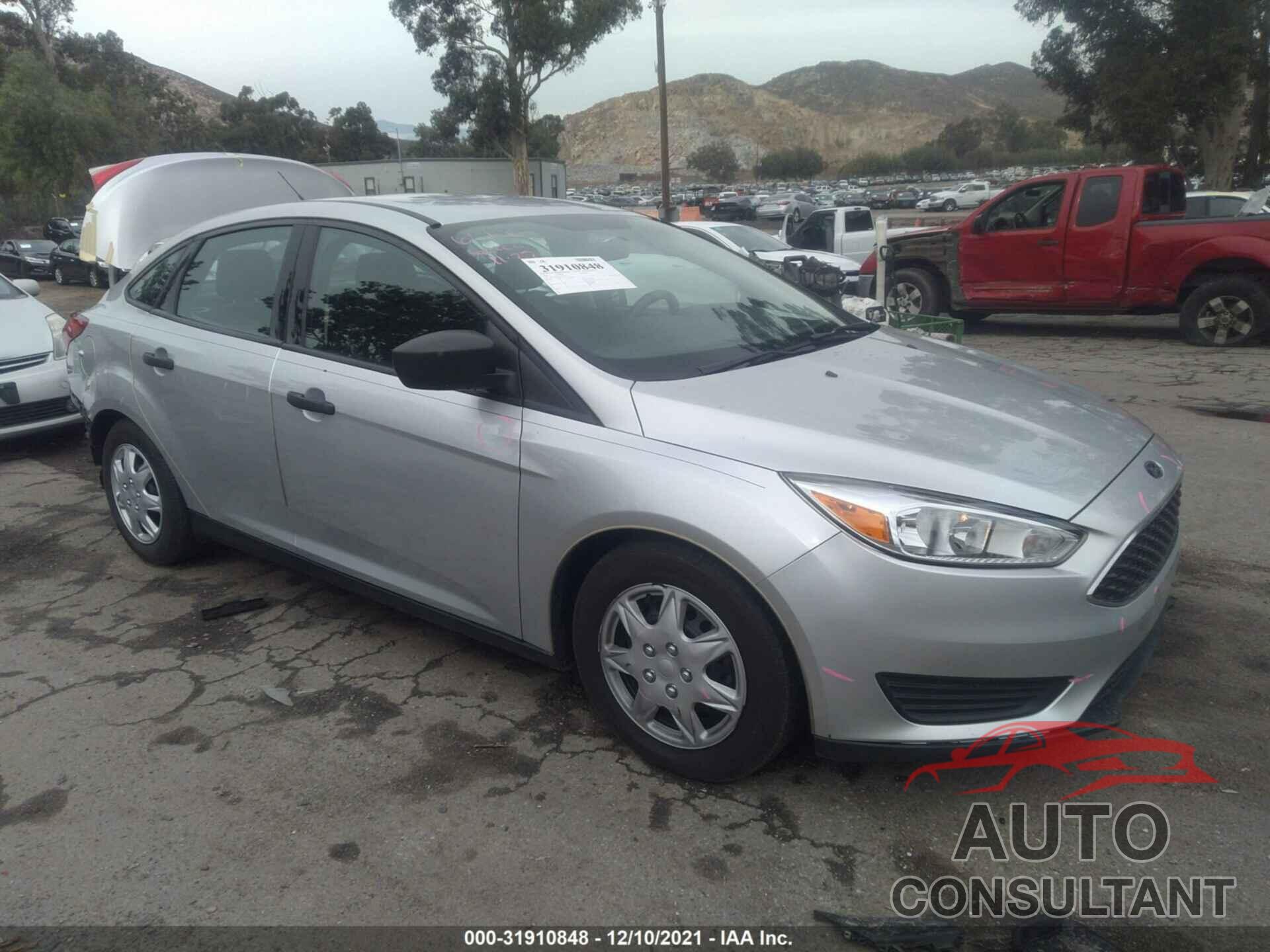 FORD FOCUS 2016 - 1FADP3E24GL342431
