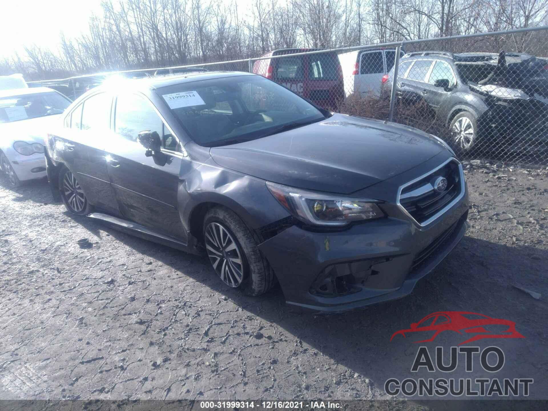 SUBARU LEGACY 2018 - 4S3BNAH6XJ3024072