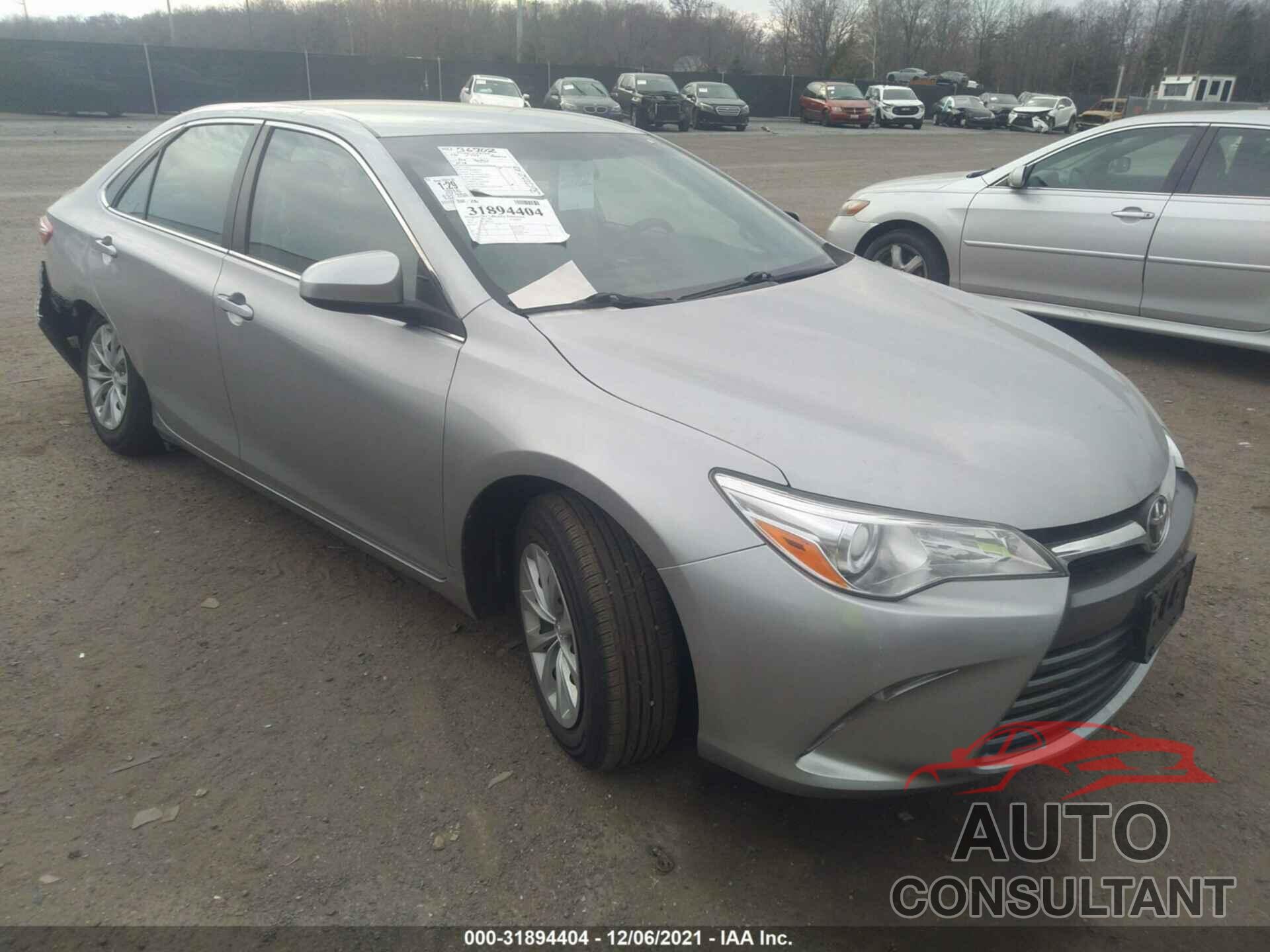 TOYOTA CAMRY 2016 - 4T4BF1FK3GR542607