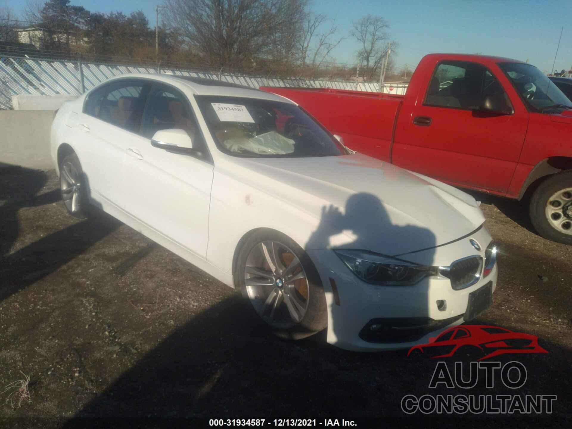 BMW 3 SERIES 2017 - WBA8B9G50HNU49063