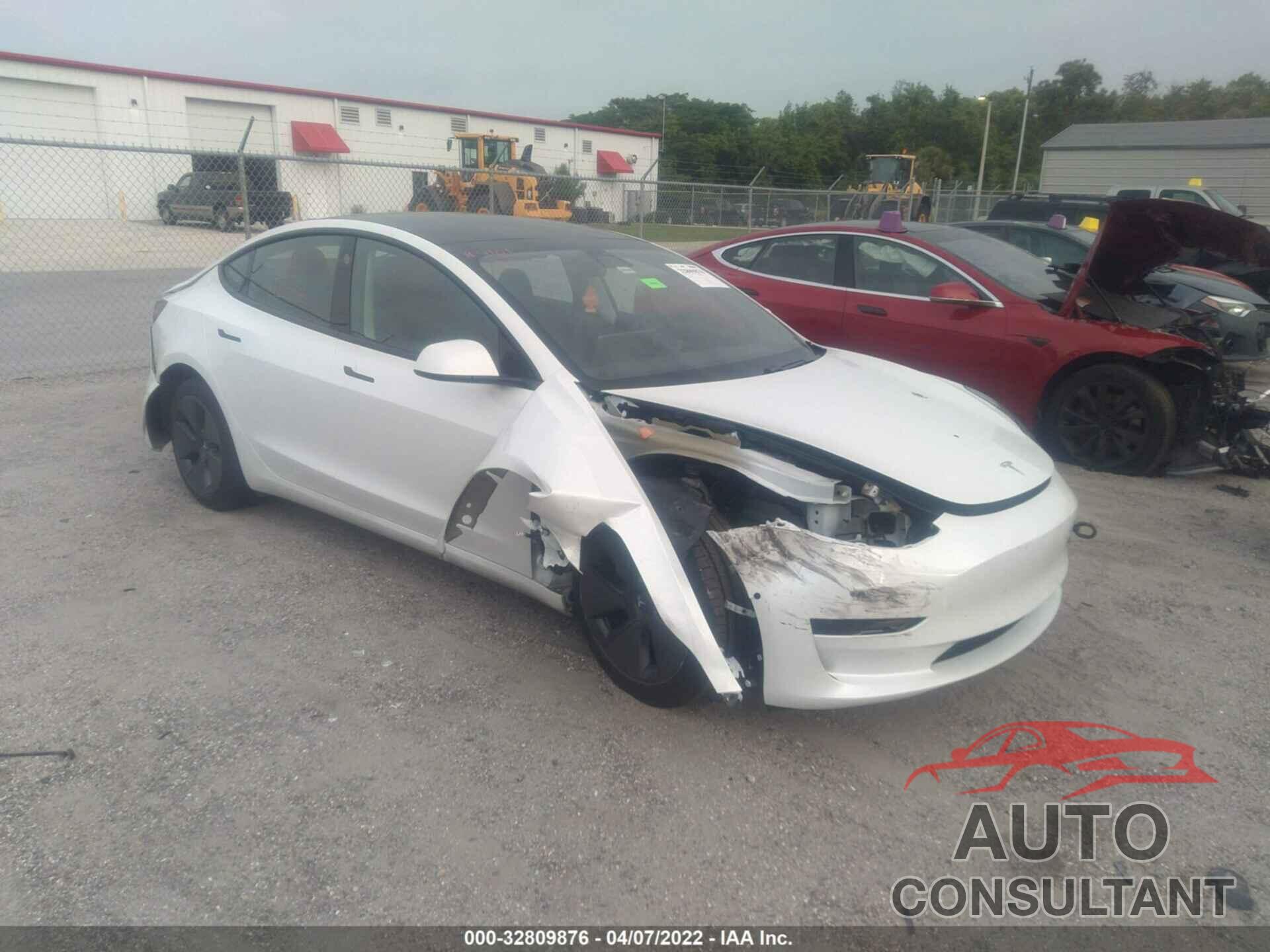 TESLA MODEL 3 2021 - 5YJ3E1EA5MF987076