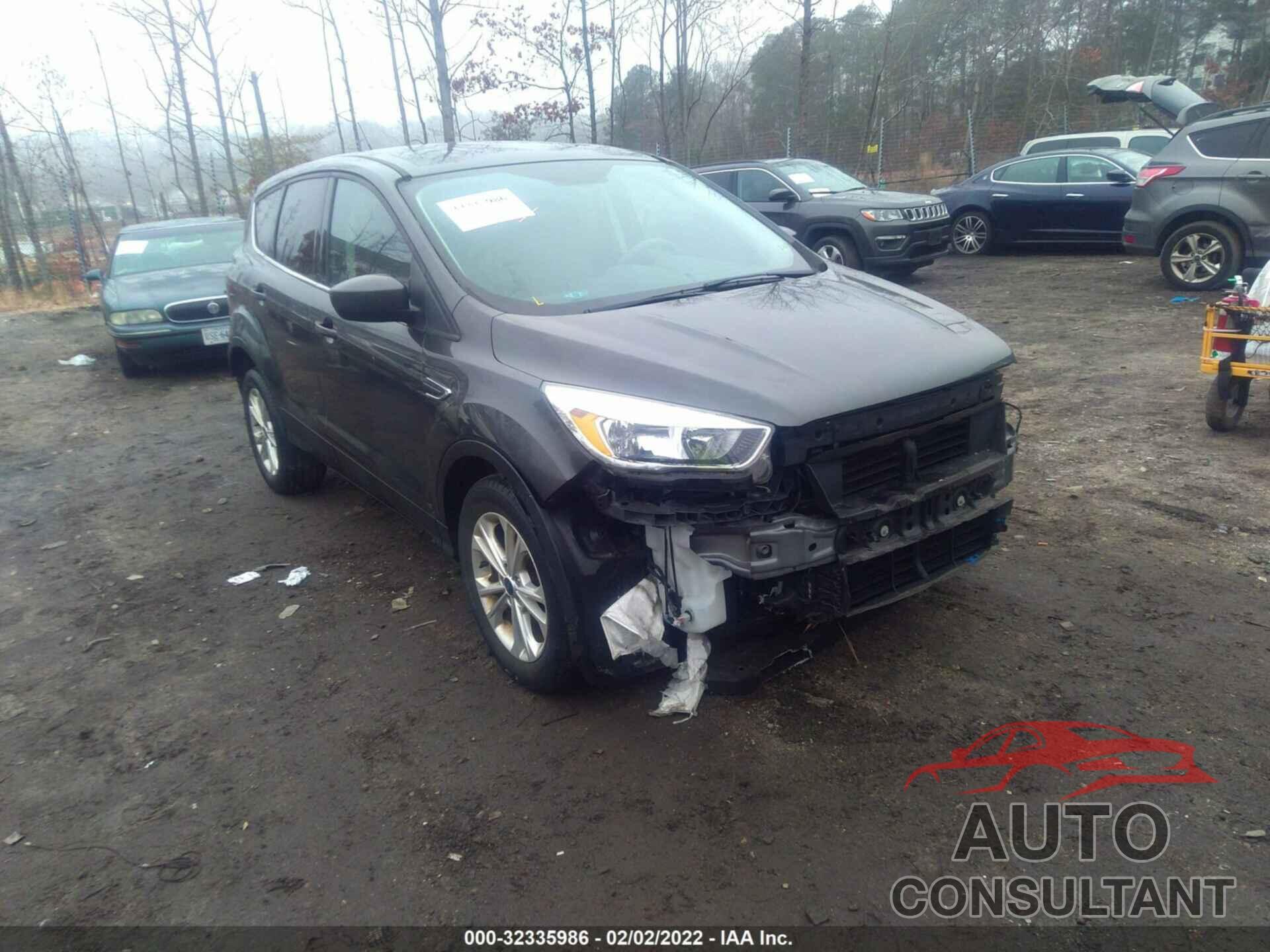 FORD ESCAPE 2017 - 1FMCU0GD4HUE43911