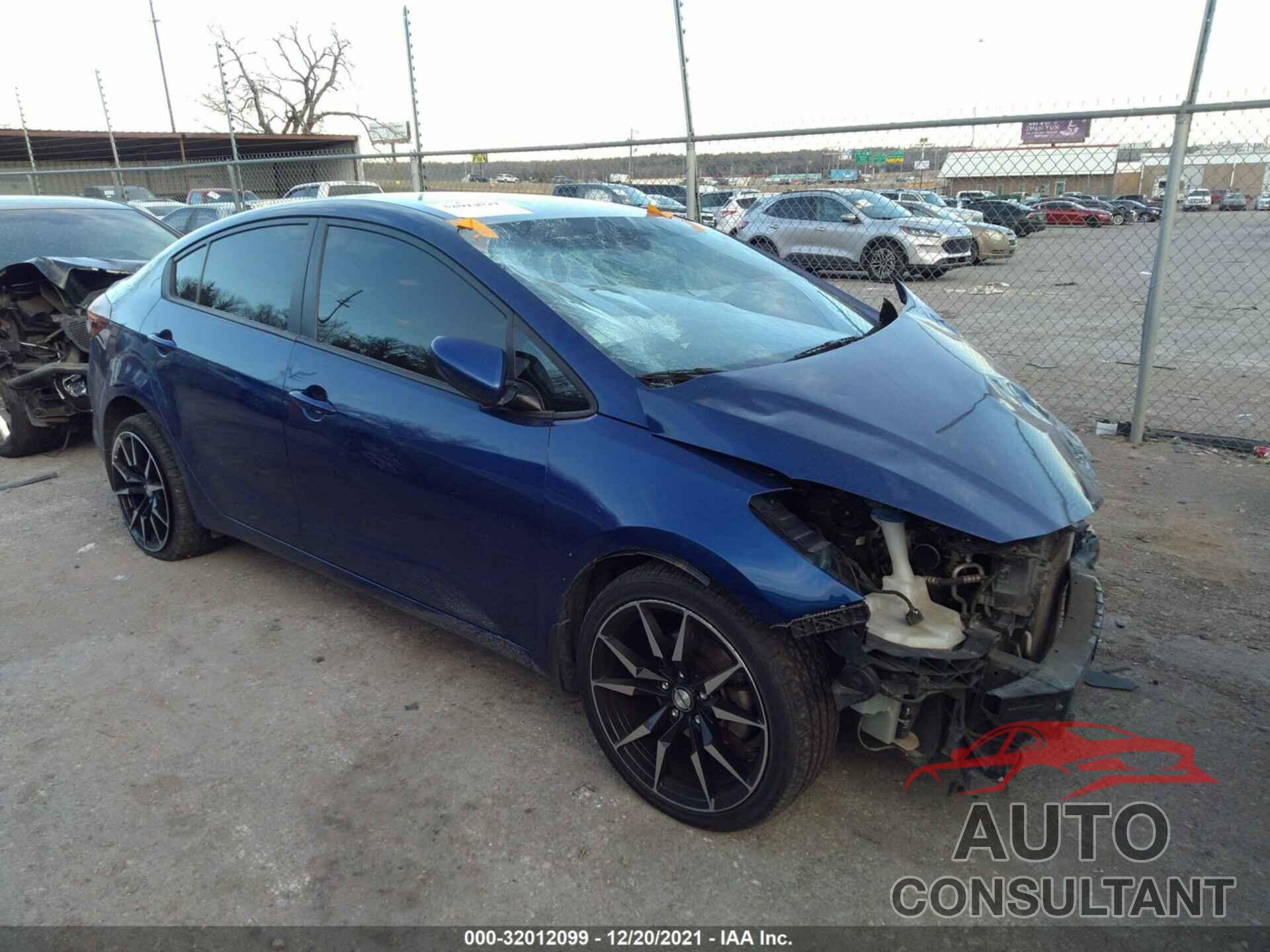 KIA FORTE 2018 - 3KPFK4A72JE183028