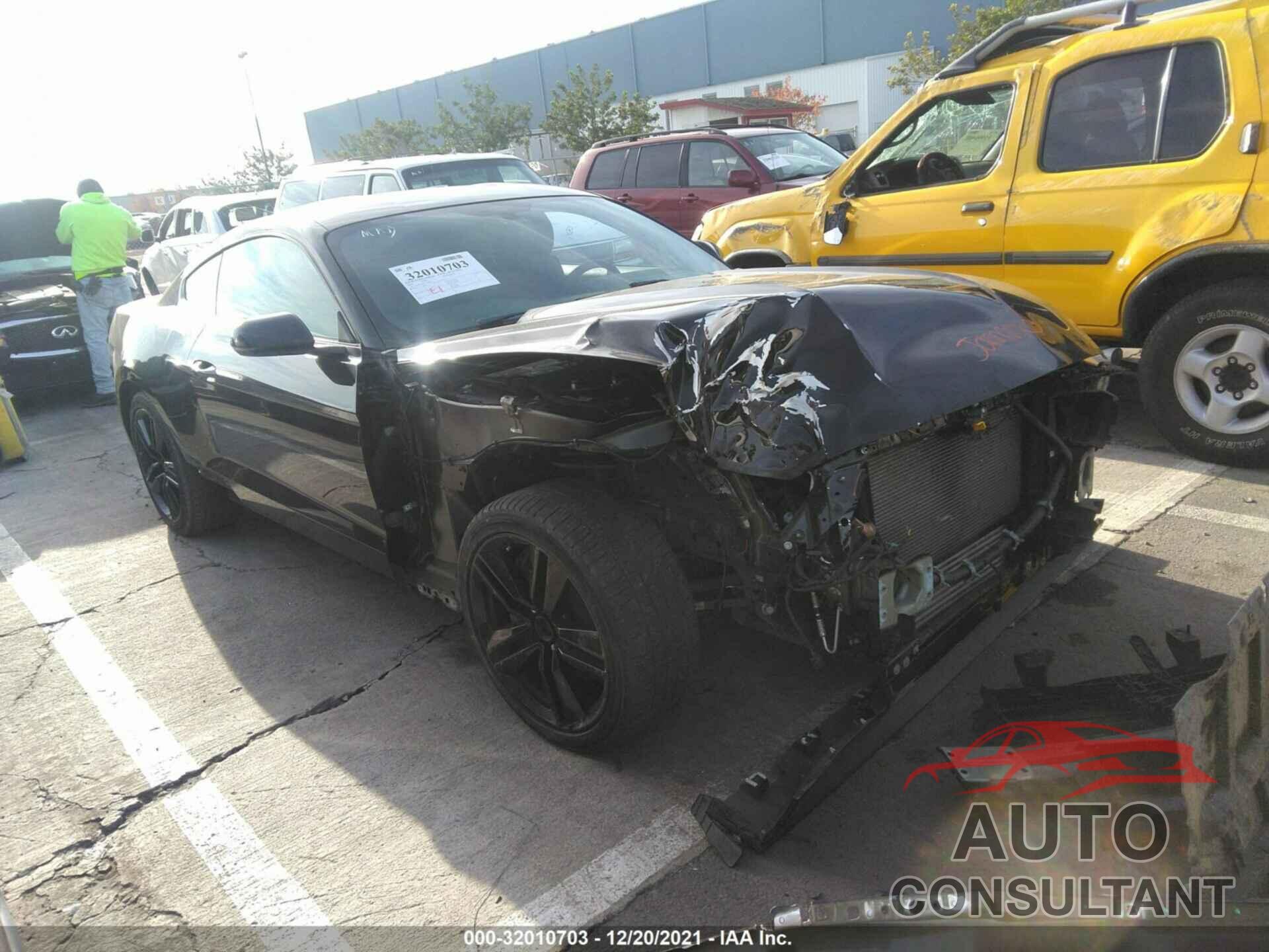 FORD MUSTANG 2016 - 1FA6P8TH4G5295340