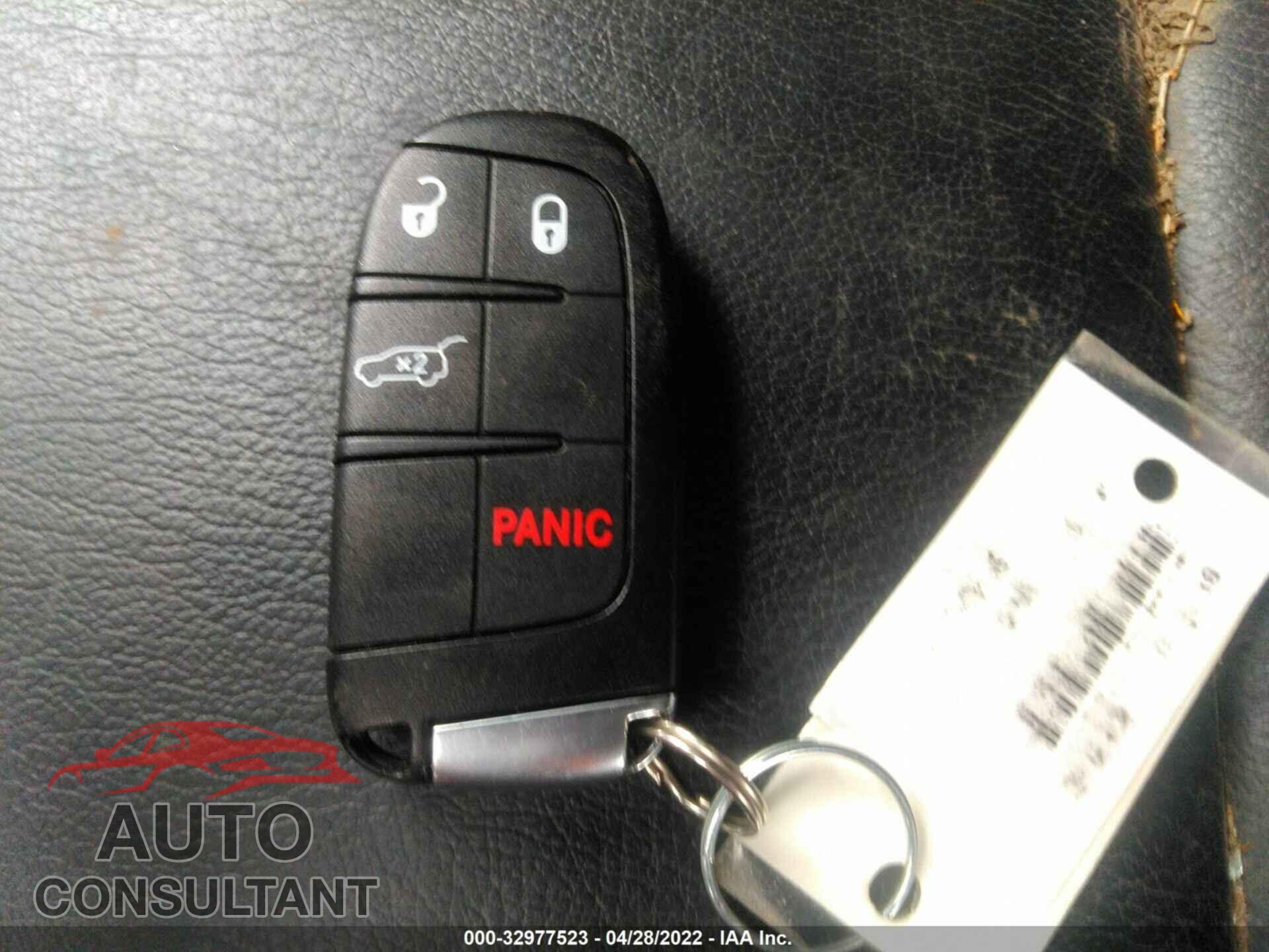 DODGE DURANGO 2018 - 1C4RDJAG8JC276357